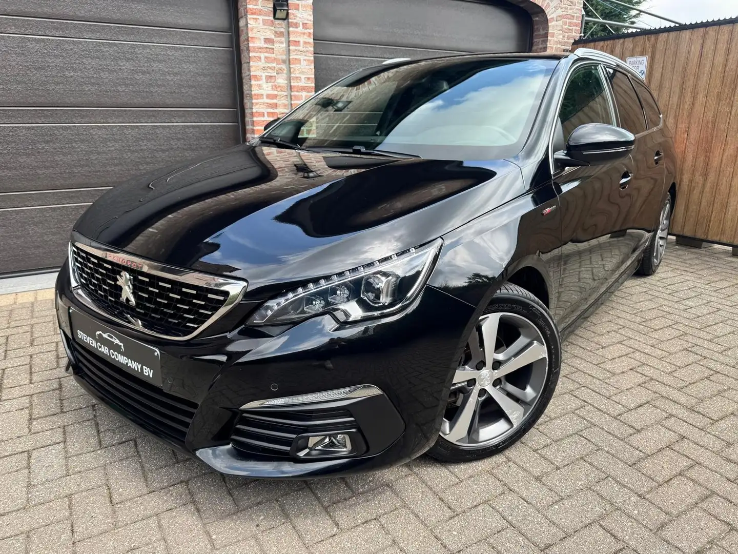 Peugeot 308 SW | GT LINE | FULL LED | NAVI | CAMERA | PDC | Zwart - 1