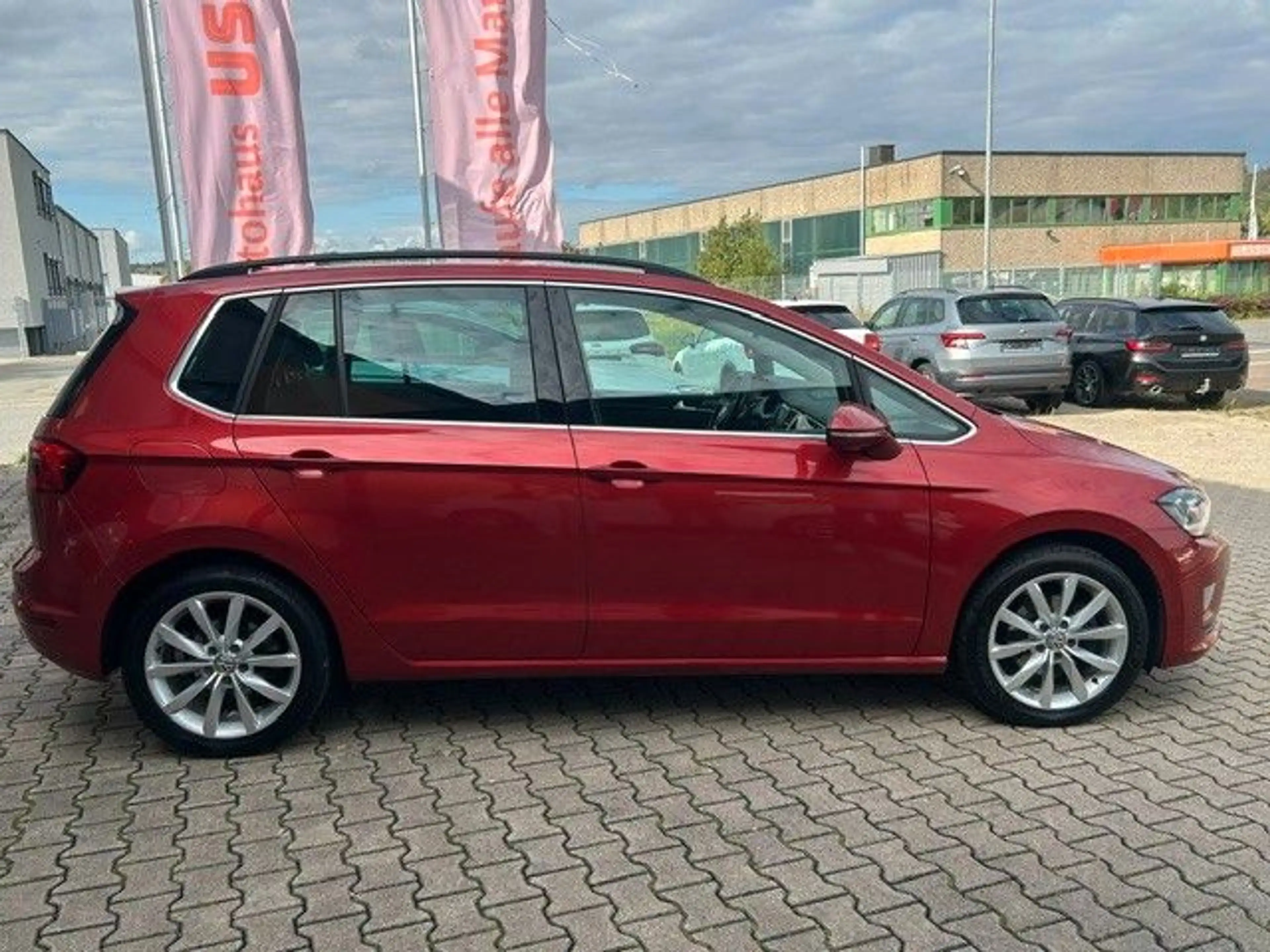 Volkswagen Golf Sportsvan — photo 6