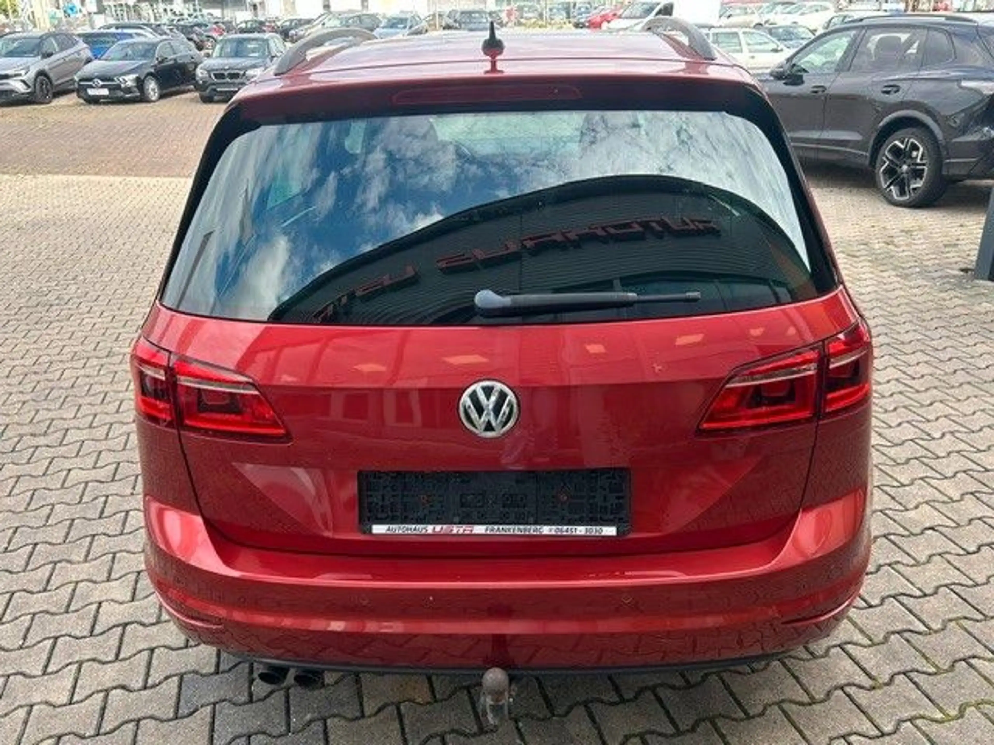 Volkswagen Golf Sportsvan — photo 8