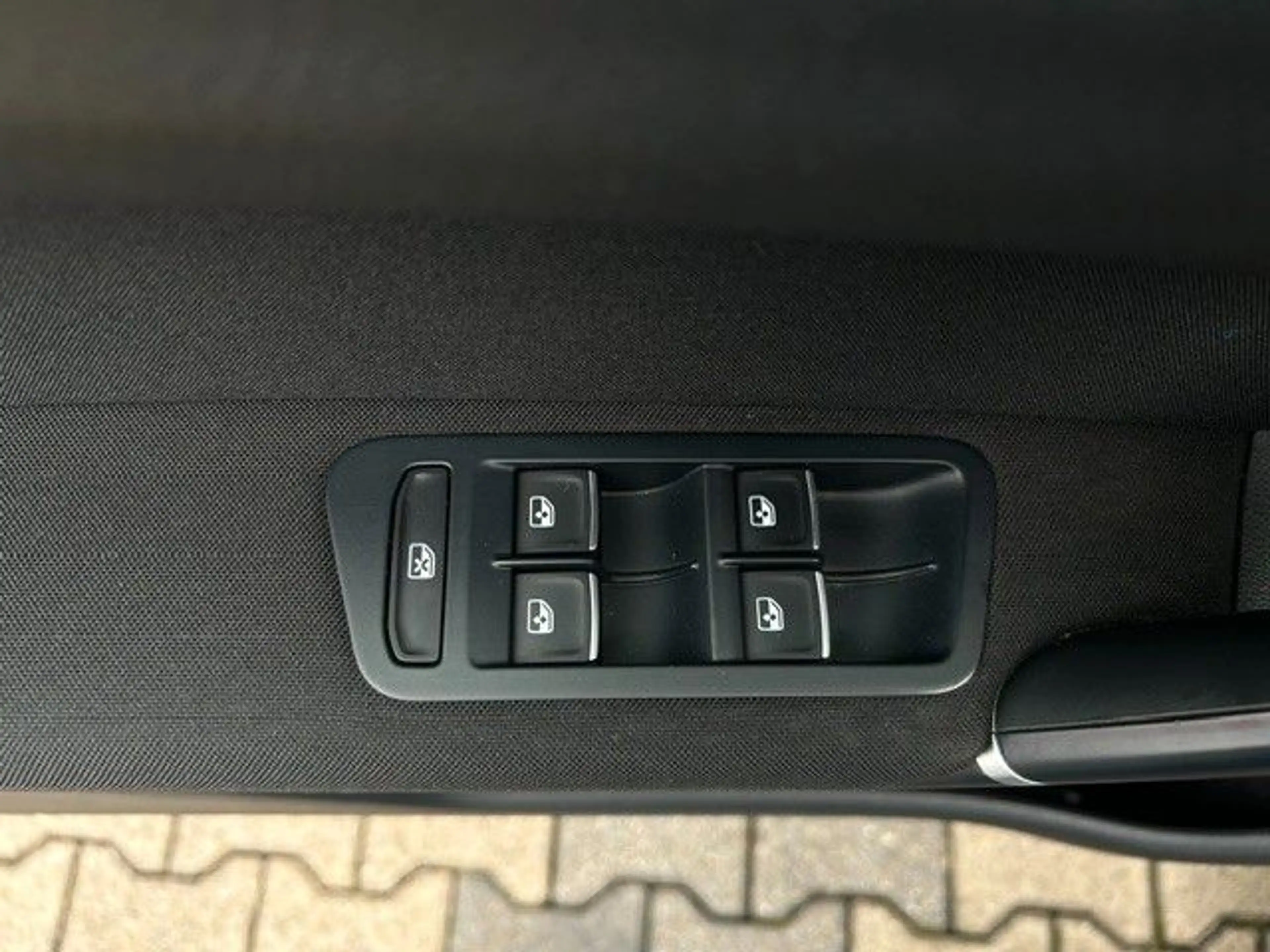 Volkswagen Golf Sportsvan — photo 11