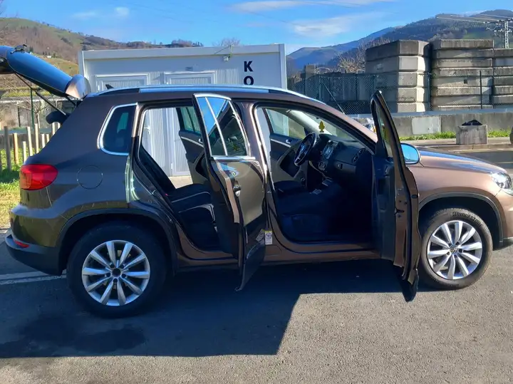 Volkswagen Tiguan 2012, foto 10