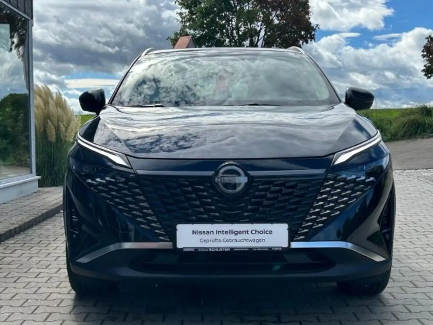Nissan Qashqai 1.5 VC-T e-Power  N-Connecta HUD Schwarz - 2