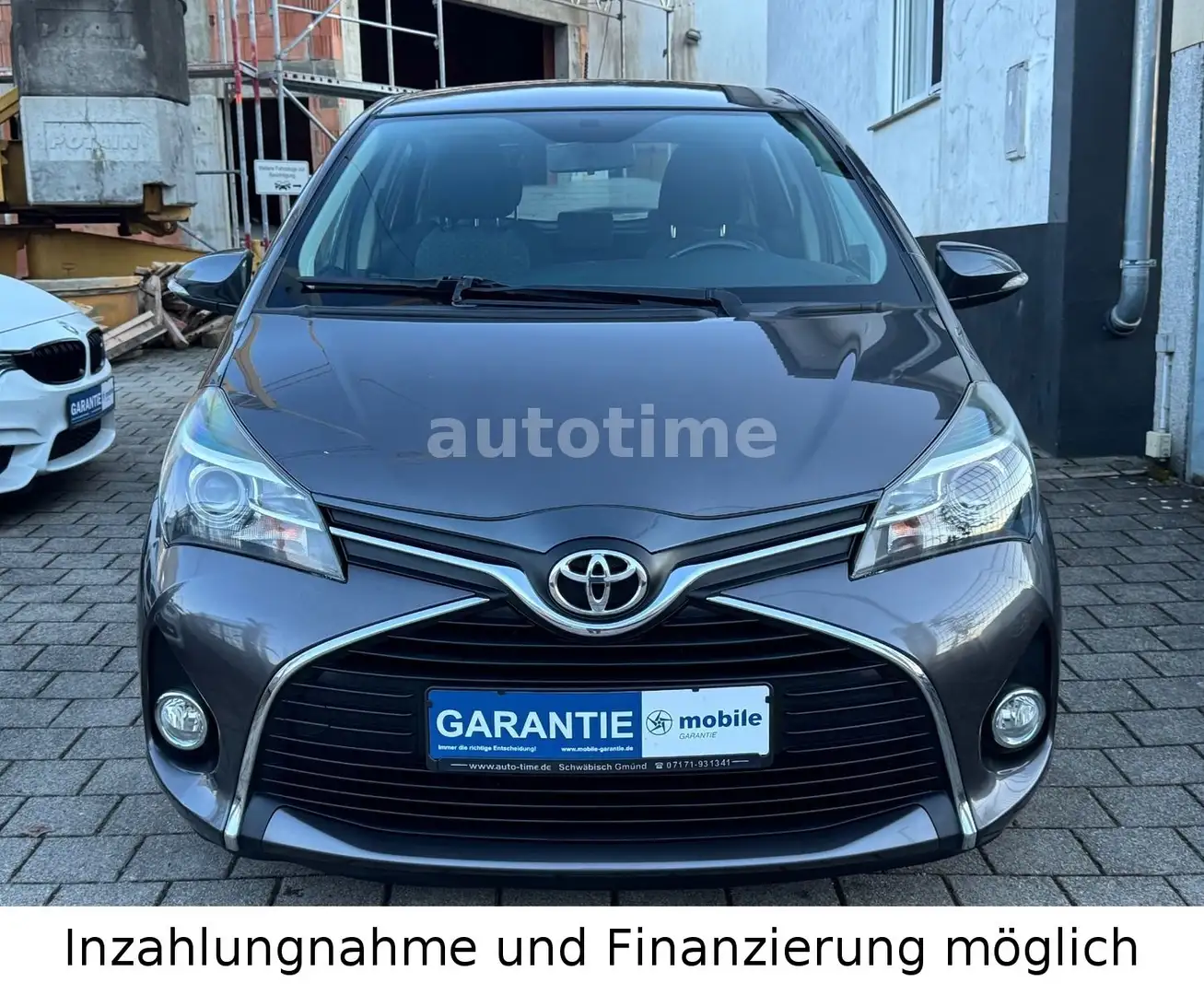 Toyota Yaris Comfort|KAMERA|NAVI|SHZ|PDC|EURO6|TOP! Grau - 2