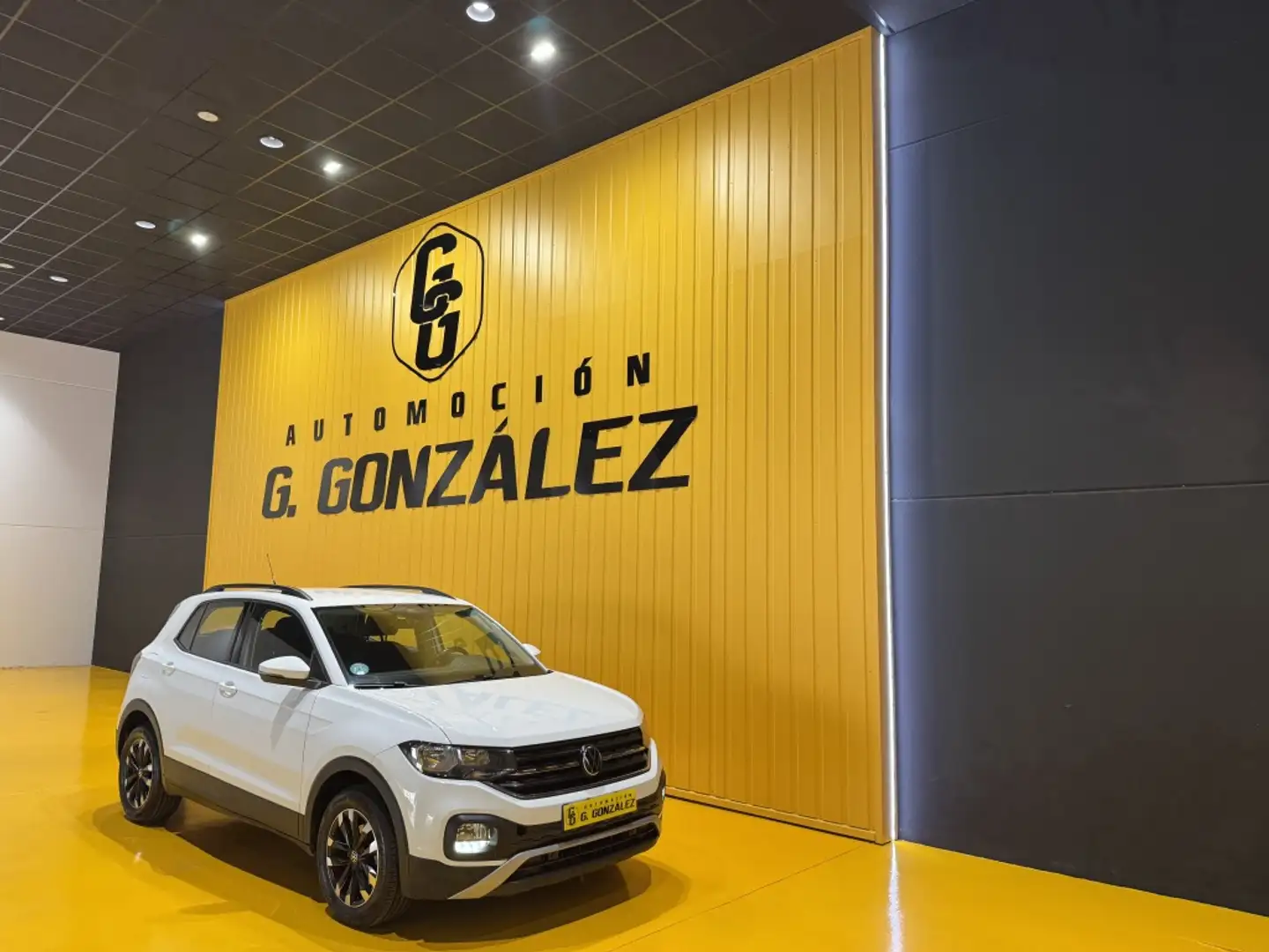 Volkswagen T-Cross 1.0 TSI Advance Blanc - 1