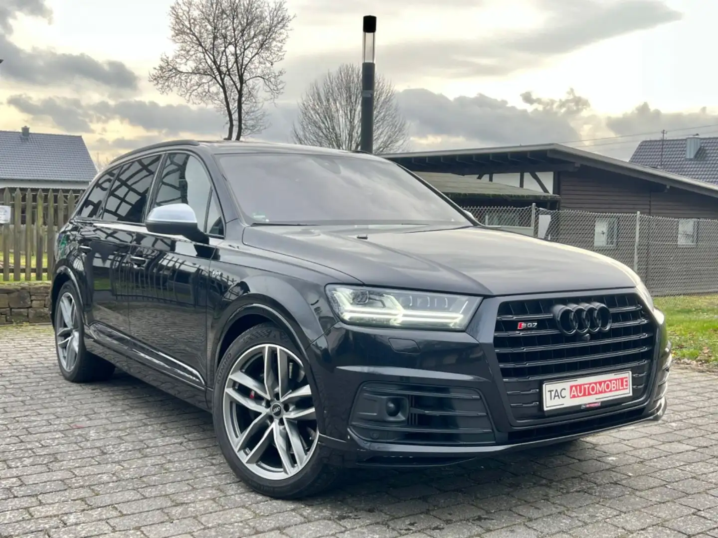 Audi SQ7 4.0TDI quattro B&O Matrix Softclo HUD MEGA! Noir - 1
