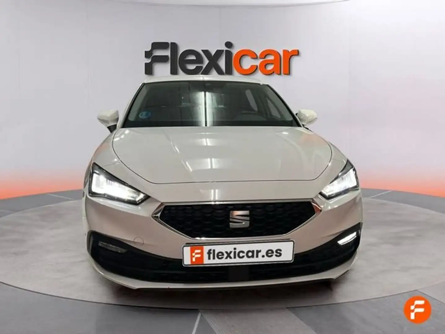 SEAT Leon SP 1.5 eTSI 85kW DSG Style 25 Aniv Blanco - 2