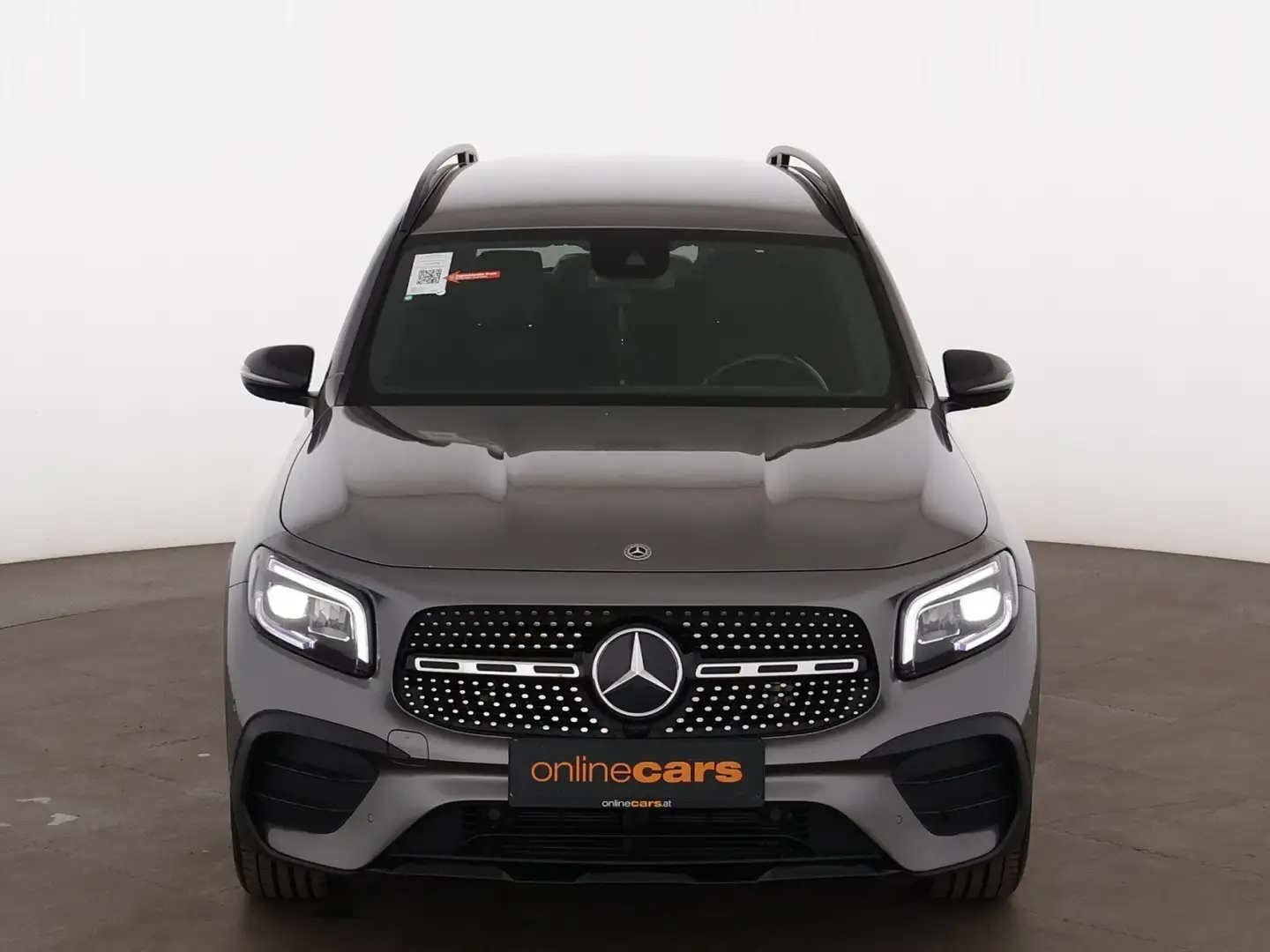 Mercedes-Benz GLB 200 d 4Matic AMG-Line Aut LED AHK LEDER NAVI Grau - 2
