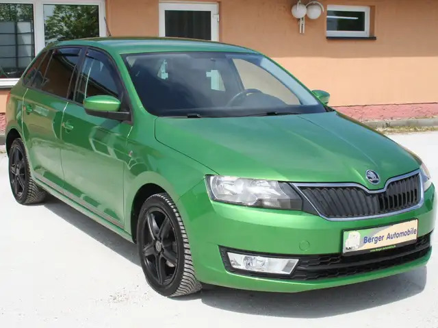 Skoda Rapid/Spaceback 1.2 TSI Drive *Klima*PDC*SH*AHK*
