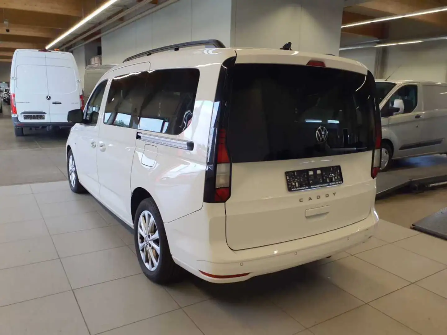 Volkswagen Caddy Caddy 2.0 TDI BMT (7-Si.) Life Maxi AHK Weiß - 2