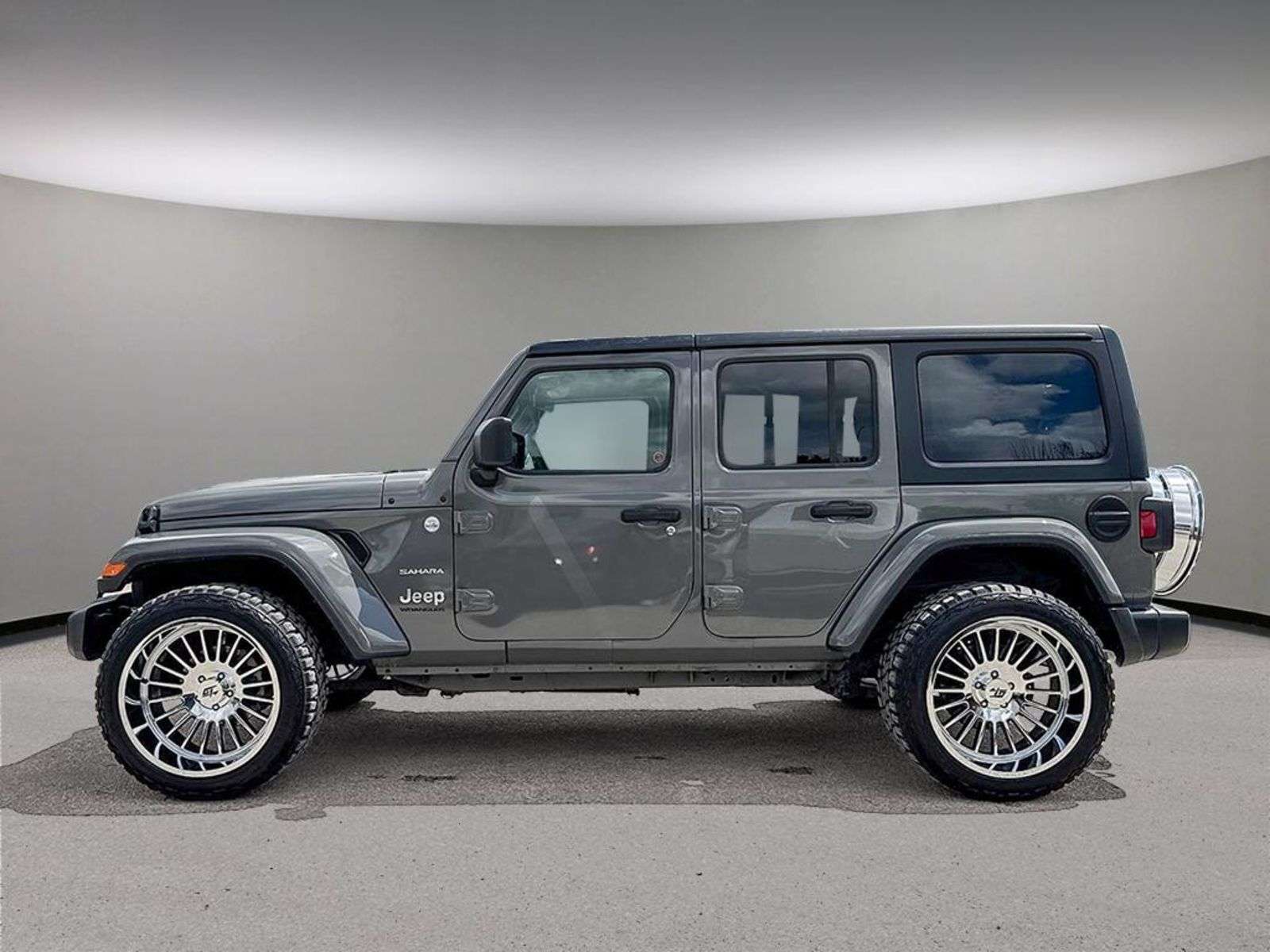 2023 Jeep Wrangler Sahara | 4WD | OEM Remote Start | Alpine Sound Sys — снимка 1