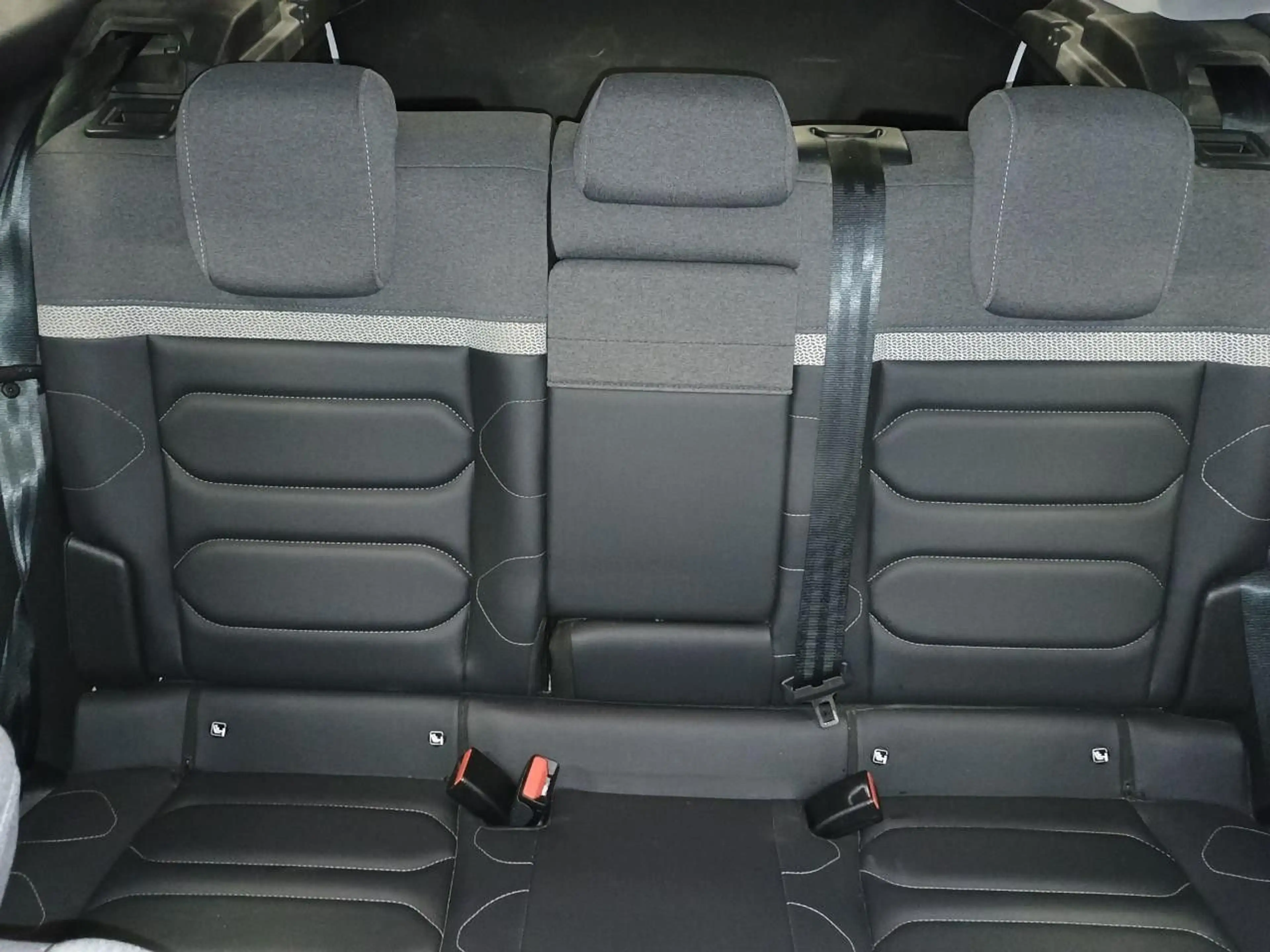 Citroen C4 HDI MAX EAT8 (Automatik, HuD, Kamera) — photo 6