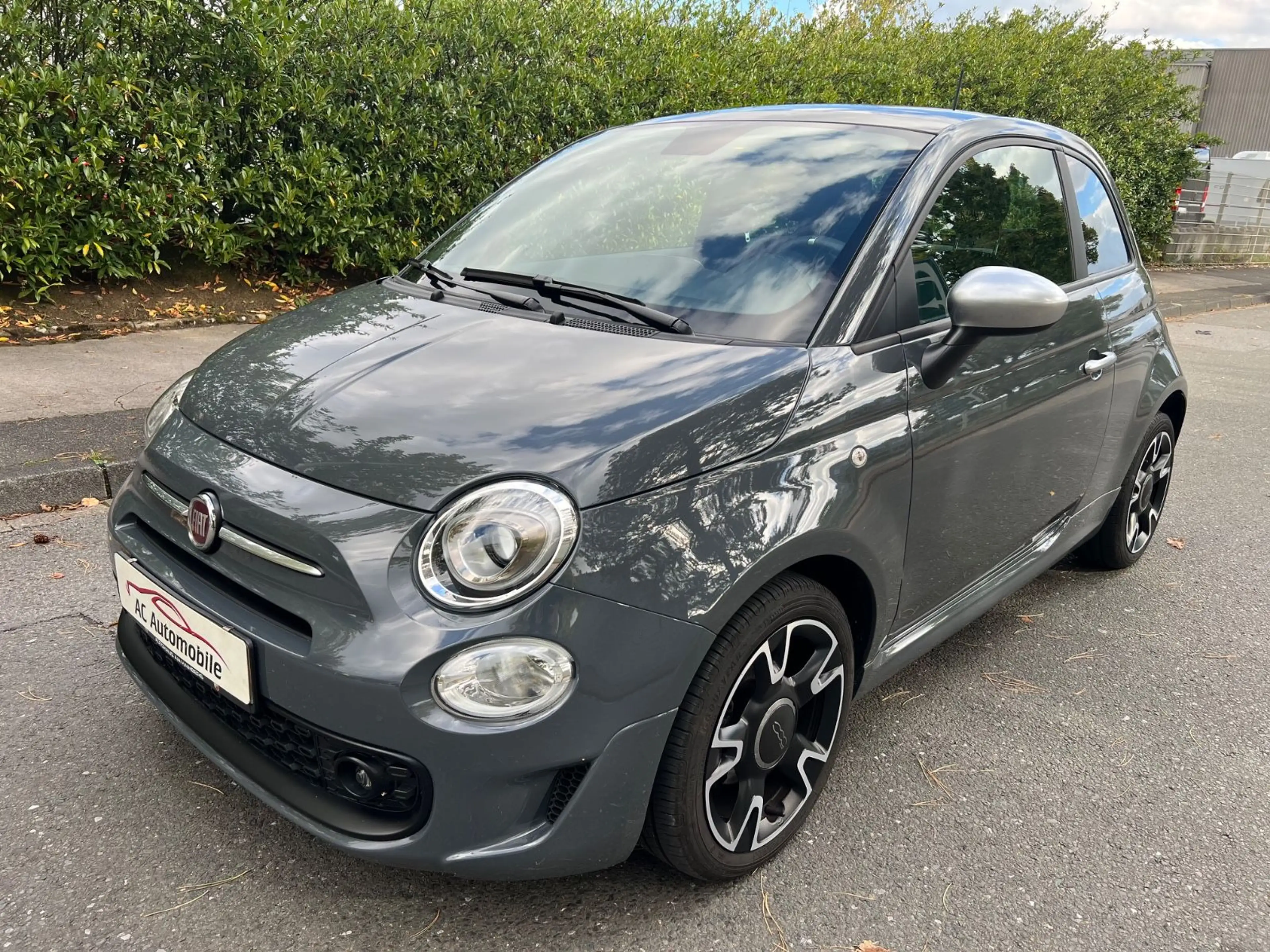 Fiat 500 RockStar*Hybrid*Panoramaschiebedach*Klima* — photo 2
