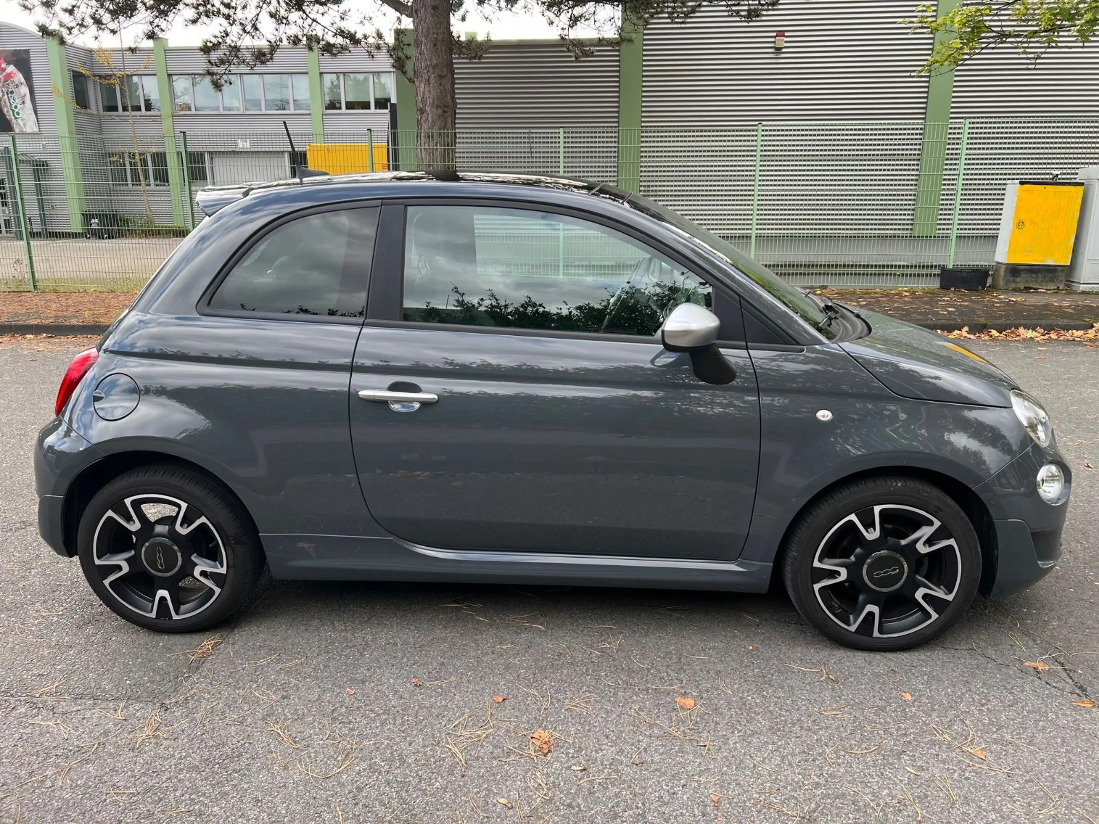 Fiat 500 RockStar*Hybrid*Panoramaschiebedach*Klima* — photo 8