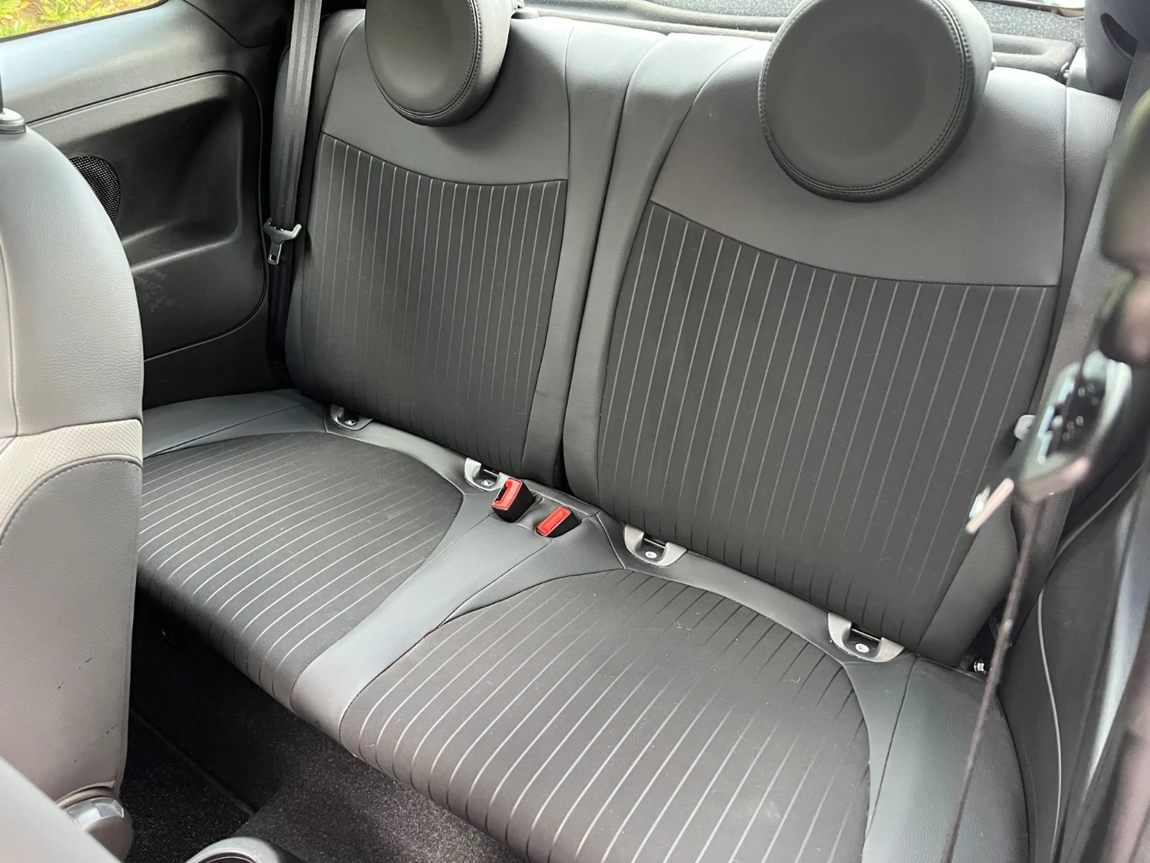 Fiat 500 RockStar*Hybrid*Panoramaschiebedach*Klima* — photo 13