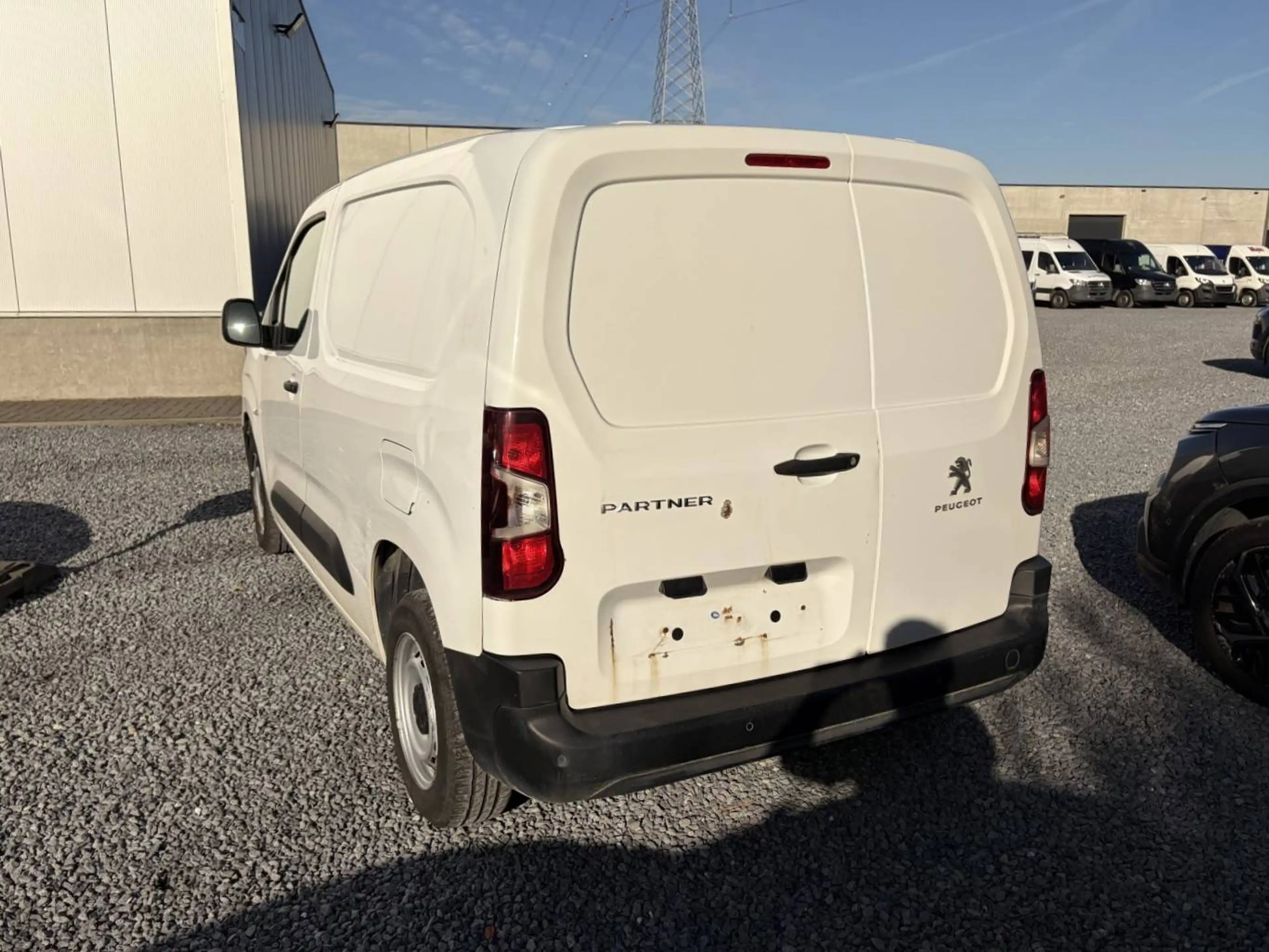 Peugeot Partner 1.5 HDi / € 5.990 netto / Navi / Airco / PDC / ... — photo 5
