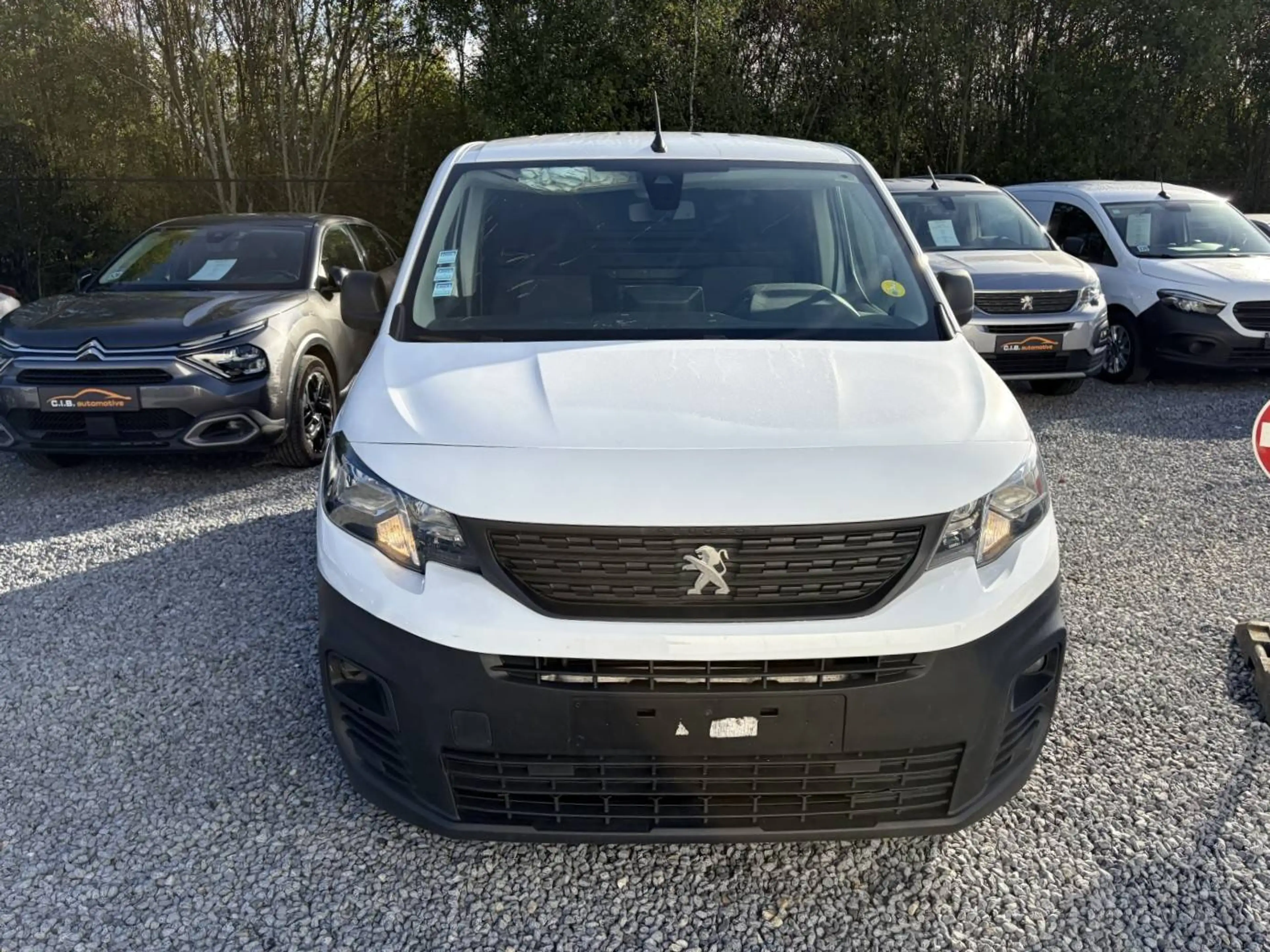 Peugeot Partner 1.5 HDi / € 5.990 netto / Navi / Airco / PDC / ... — photo 8