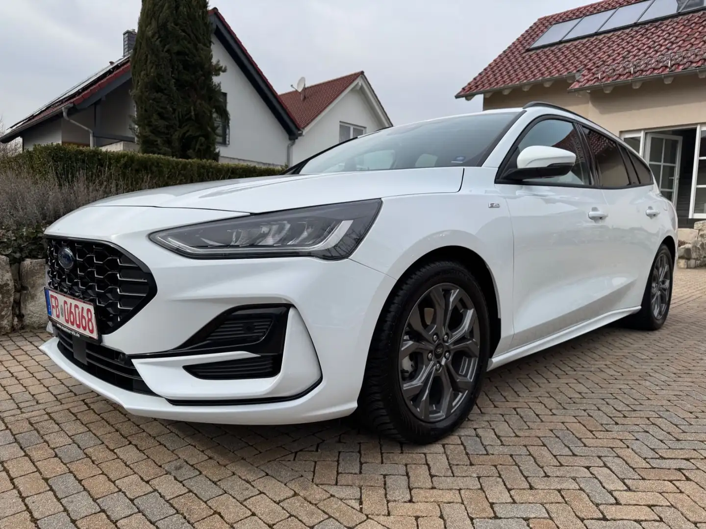 Ford Focus Turnier ST-Line ACC- SYNC 4-Carplay-DAB Blanc - 2