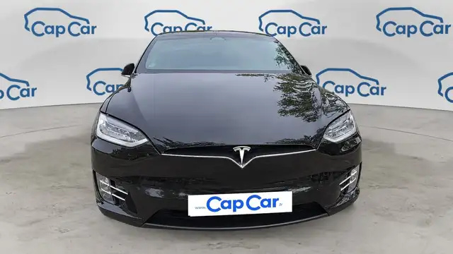 Tesla Model X view 5