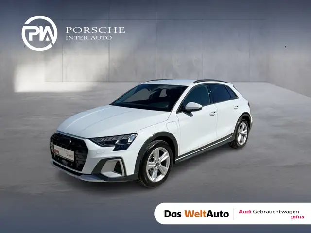 Audi A3 main image
