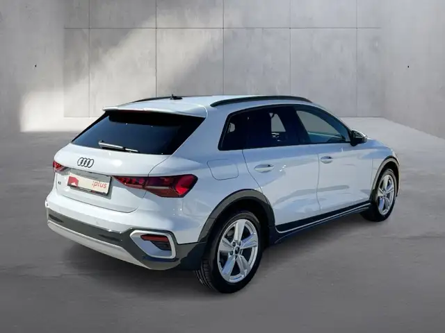 Audi A3 view 6