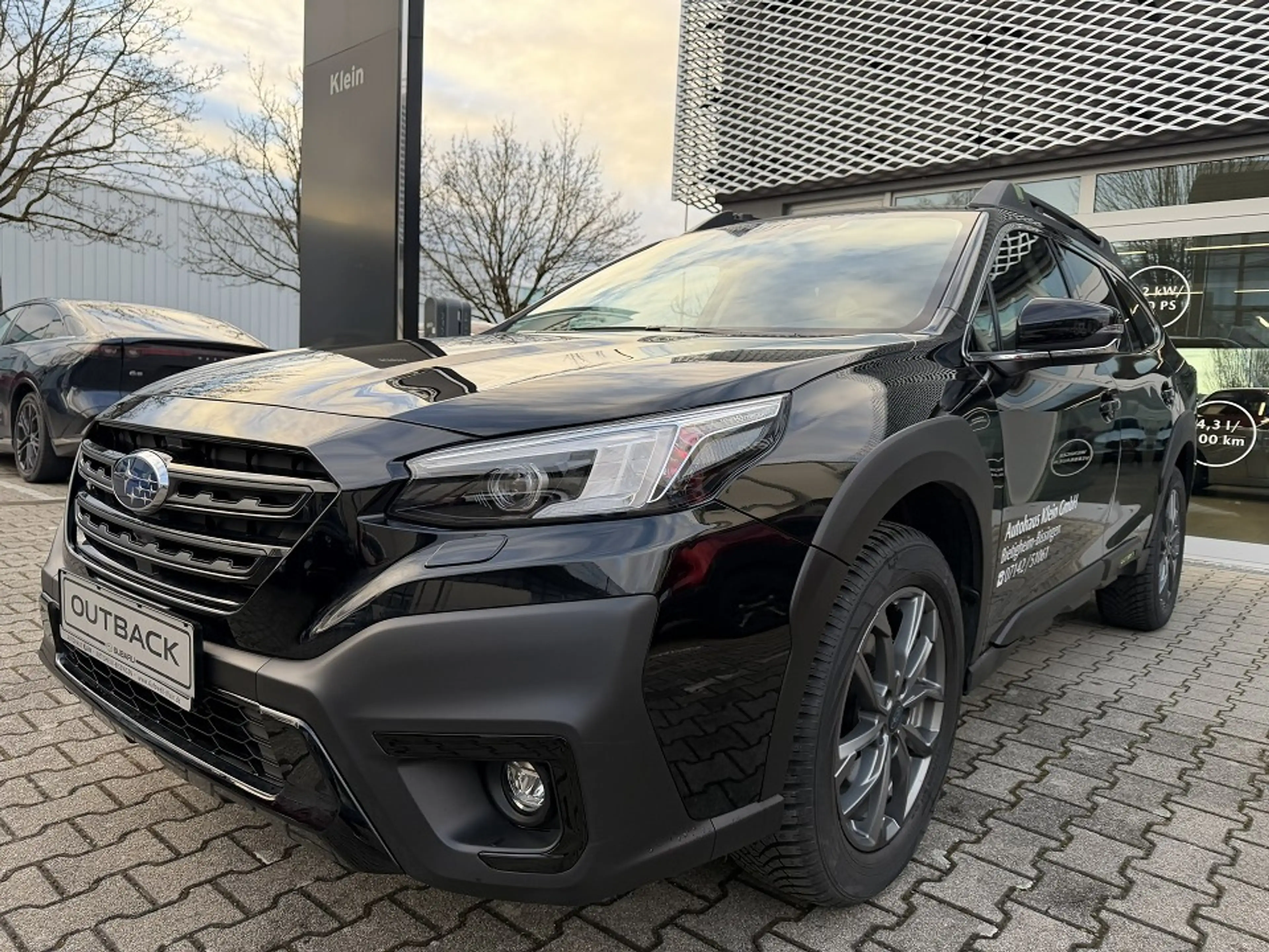 Subaru OUTBACK 2,5i Lineartronic Exclusive Cross