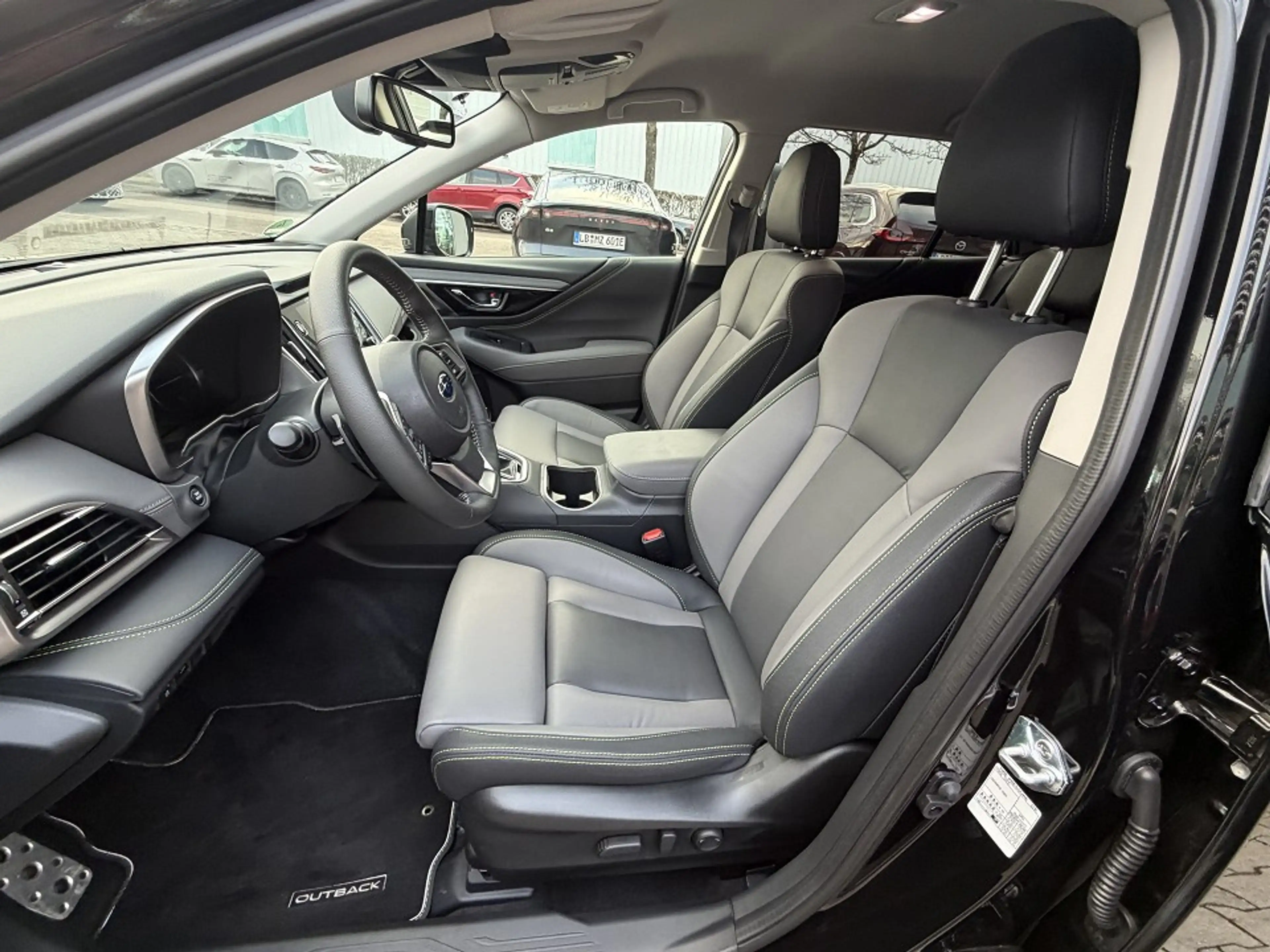 Subaru OUTBACK 2,5i Lineartronic Exclusive Cross — photo 6