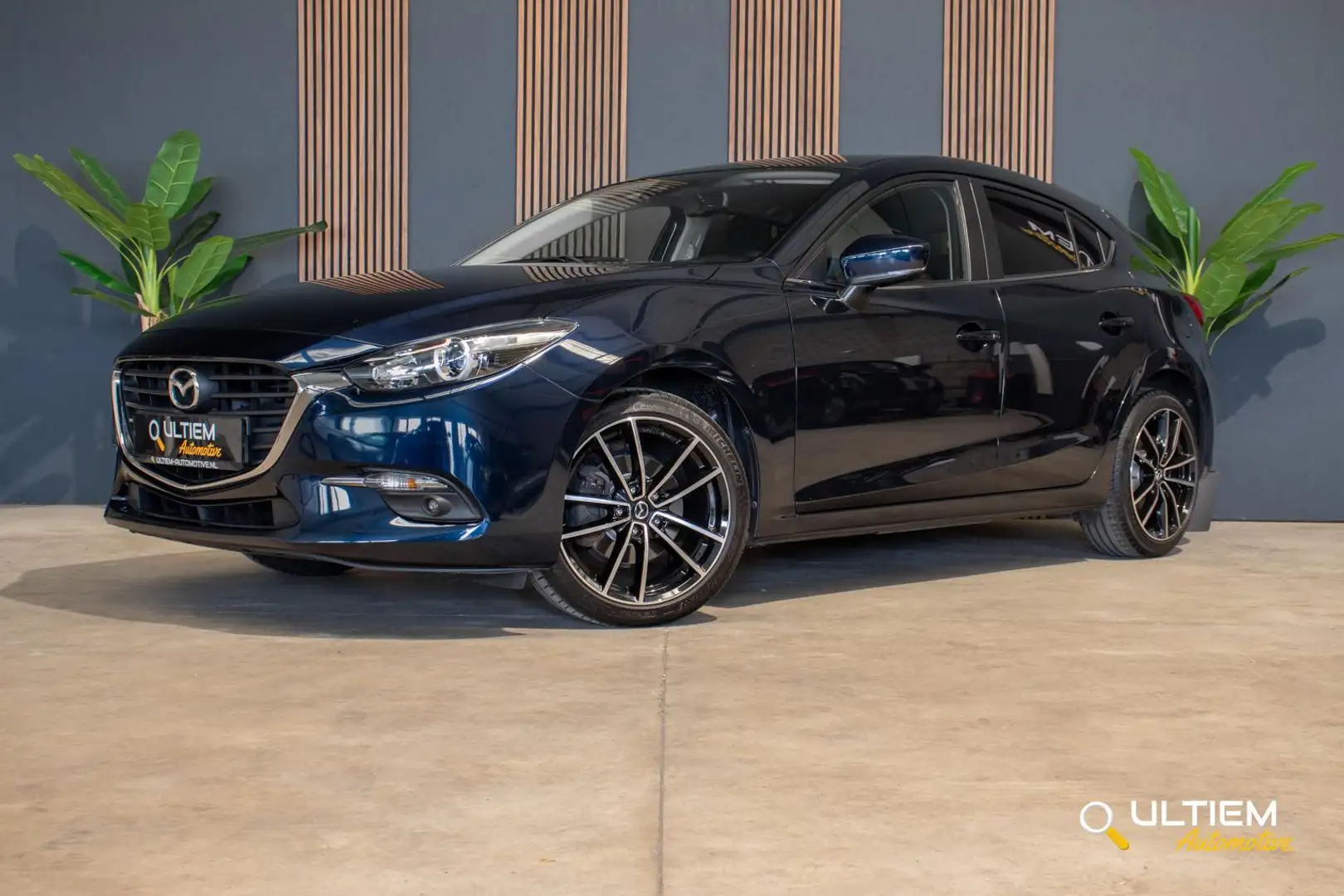 Mazda 3 2.0 SkyActiv-G 120 SkyLease | CRUISE*STOELVERWARMI Kék - 1
