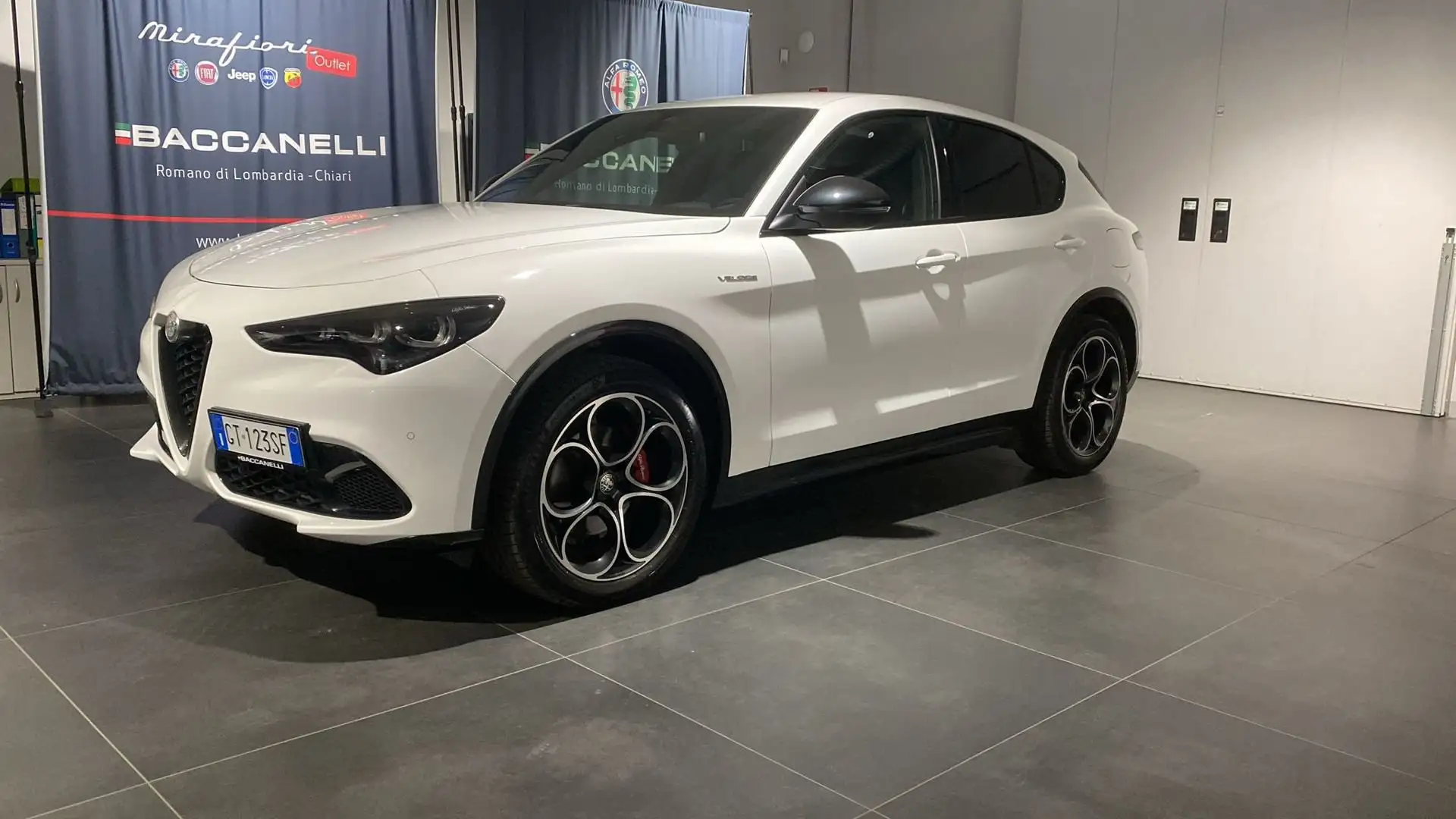 Alfa Romeo Stelvio 2.2 Turbodiesel 210 CV AT8 Q4 Veloce Bianco - 1