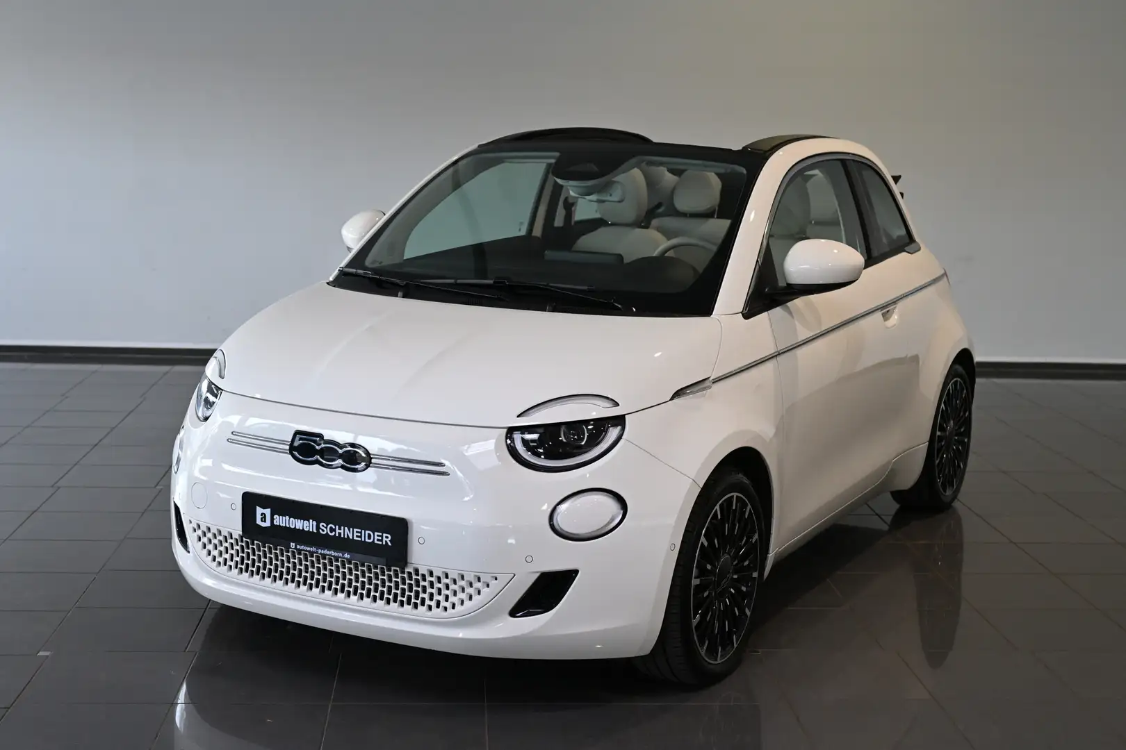 Fiat 500e Cabrio La Prima 42 kWh LED Navi SHZ 17 Weiß - 1