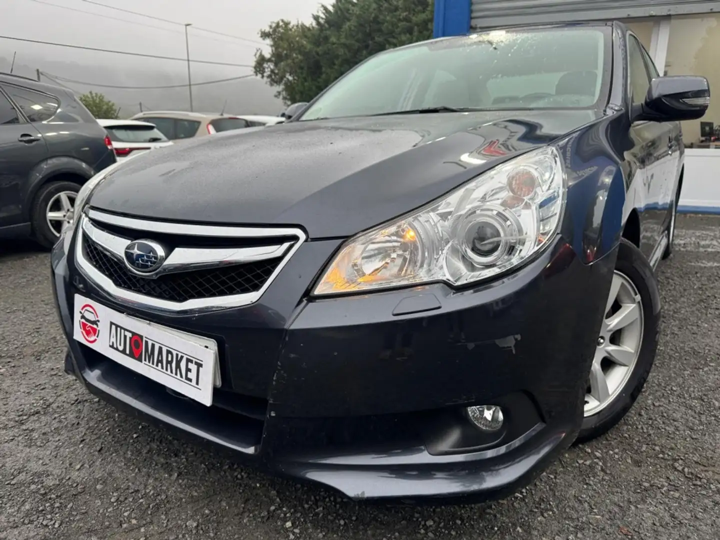 Subaru Legacy SW 2.0R SE Grau - 1
