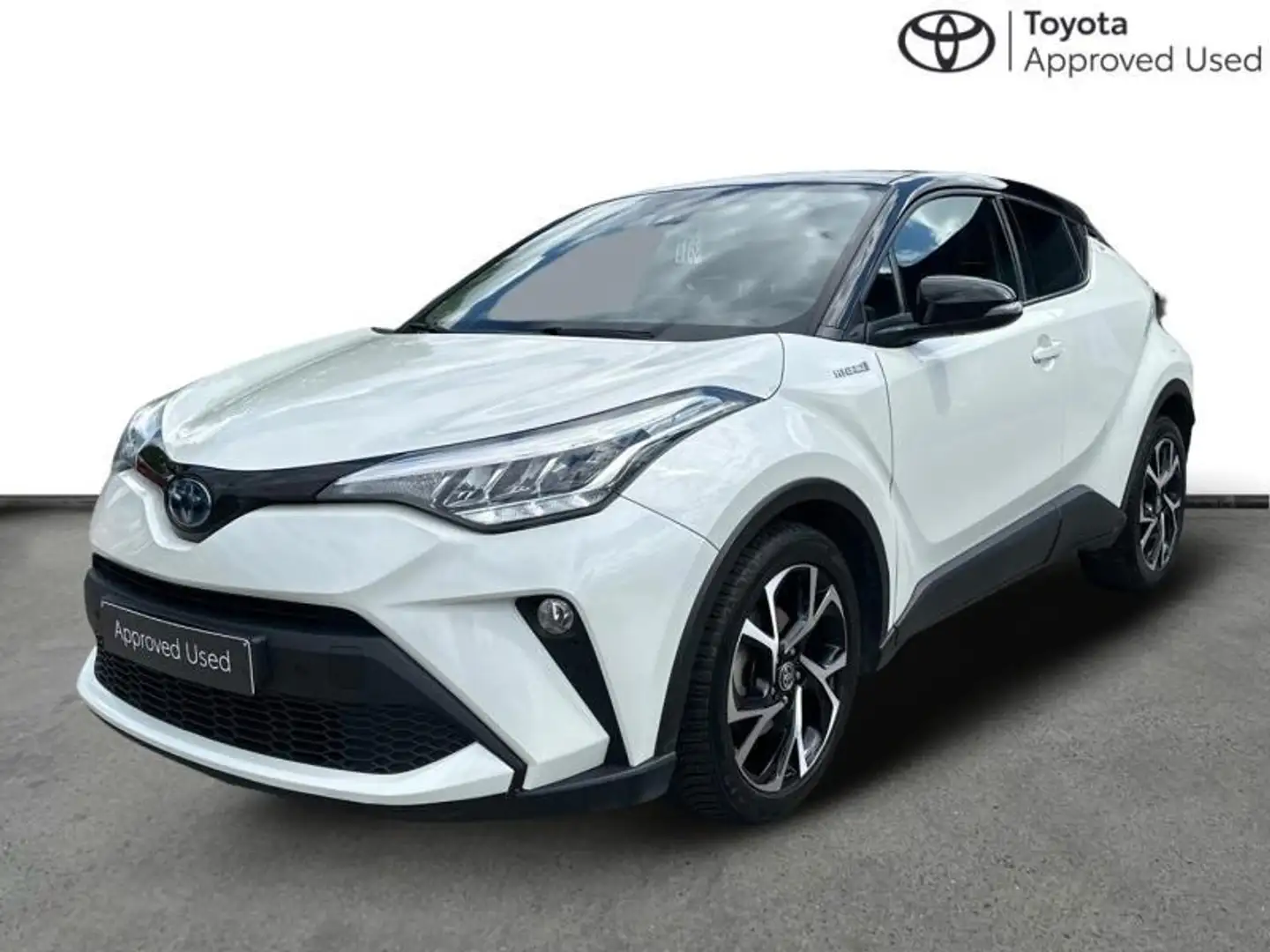 Toyota C-HR C-LUB BI-TONE + NAVI & CARPLAY White - 1