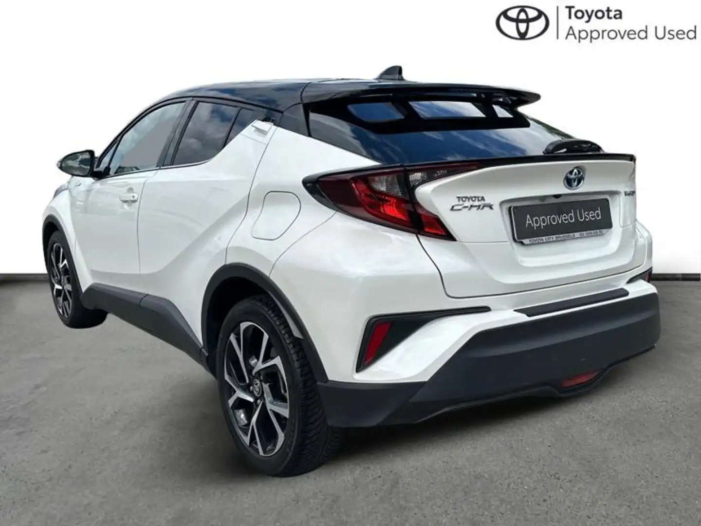 Toyota C-HR C-LUB BI-TONE + NAVI & CARPLAY White - 2