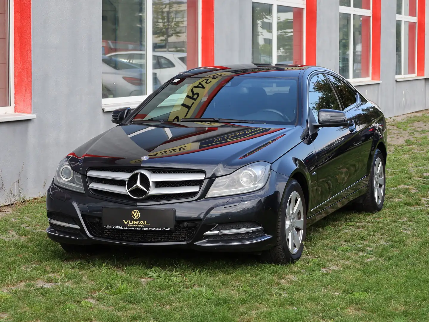 Mercedes-Benz C 220 C 220 CDI BlueEfficiency | NAVI | BI-XENON Чорний - 1