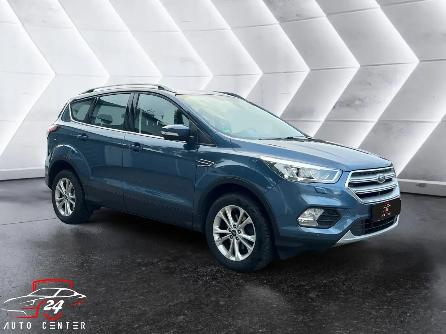 Ford Kuga 1.5 Titanium/Navi/Kamera Bleu - 1