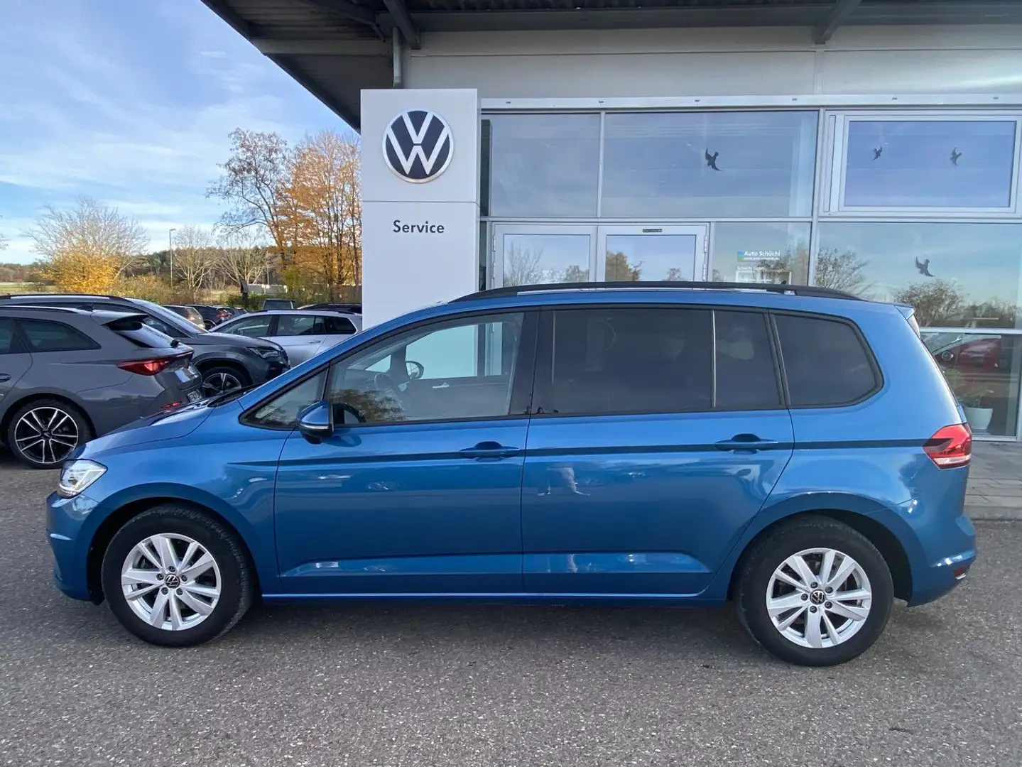 Volkswagen Touran 2.0 TDI DSG Comfortline FAHRERASSISTENZPA Blau - 2