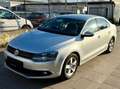 Volkswagen Jetta VI Comfortline / TÜV NEU Silber - thumbnail 1