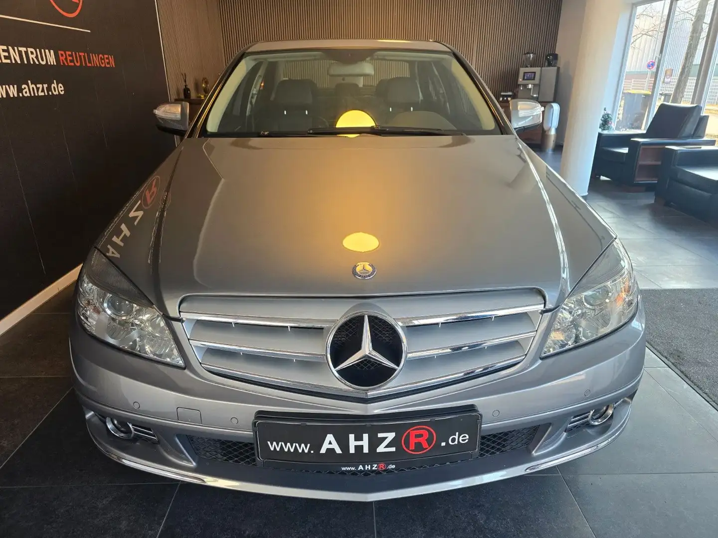 Mercedes-Benz C 230 C -Klasse Lim.C 230*1.HAND*NAVI*SHZ*SERVICE NEU Silber - 2