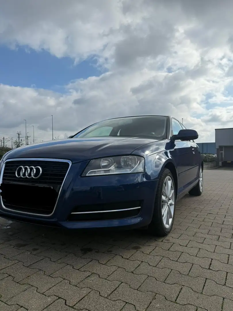 Audi A3 1.4 TFSI Attraction Blau - 1