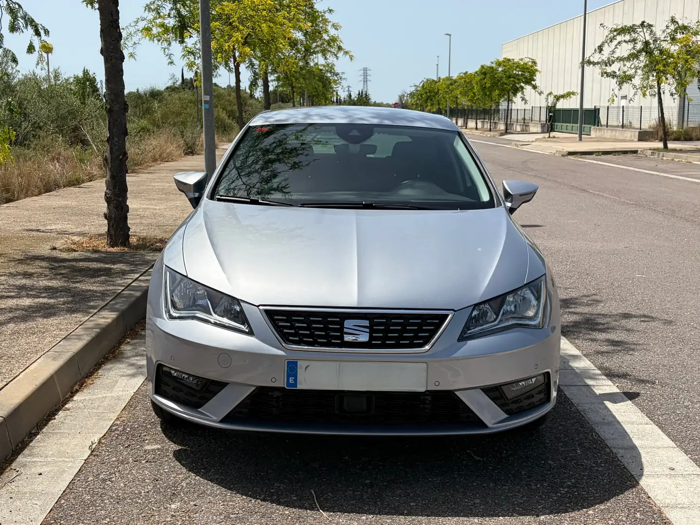 SEAT Leon León 1.5 EcoTSI S Plateado - 1