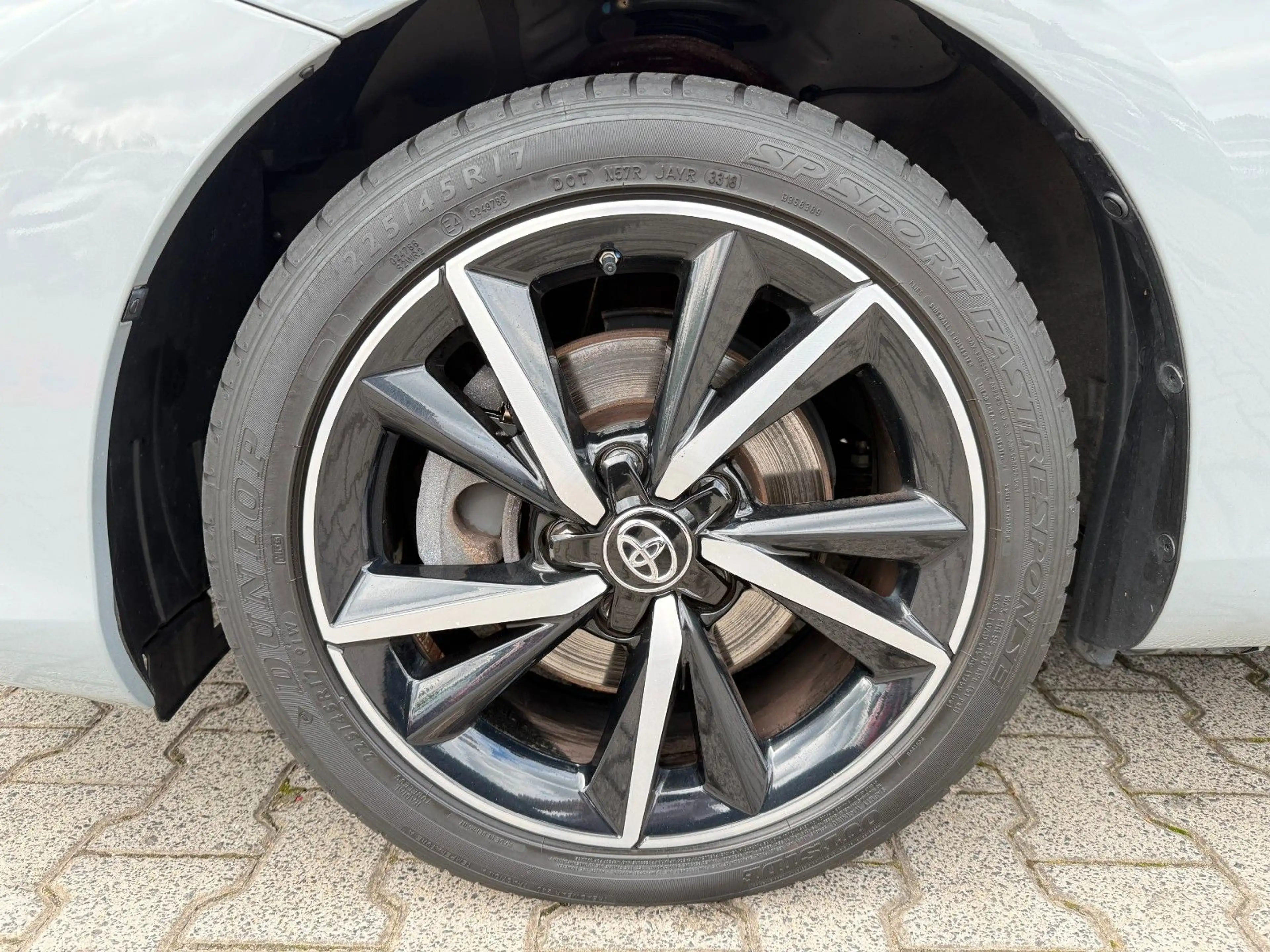 Toyota Auris Hybrid Team D *SITZH*KAMERA*SCHECKHEFT* — photo 3