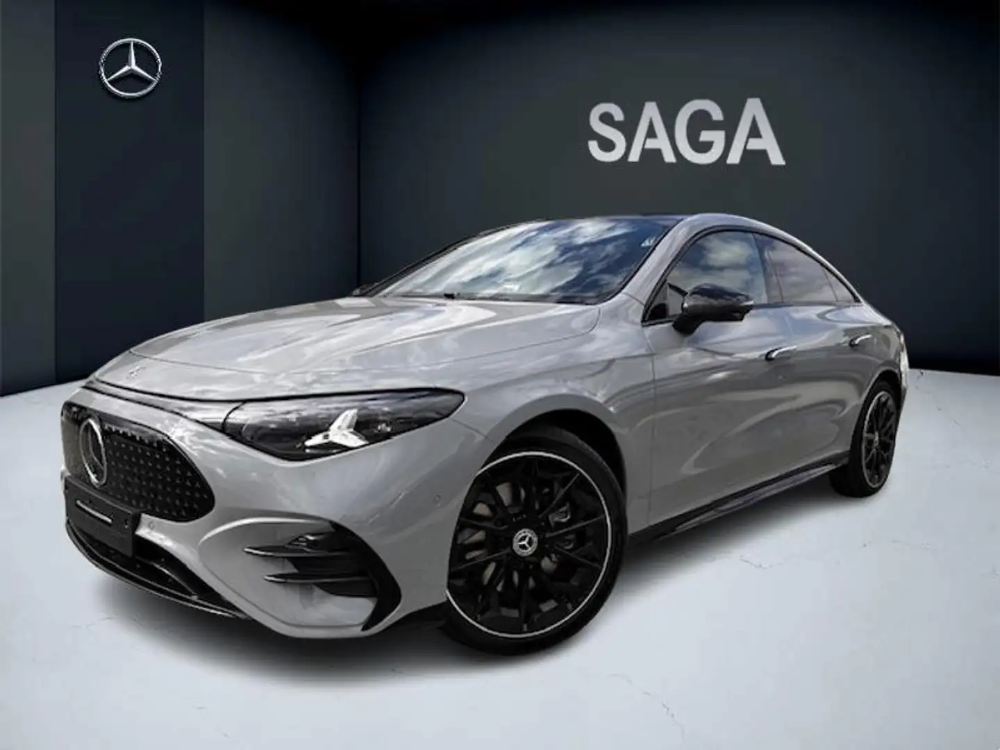 Mercedes-Benz CLA 250 + AMG Line EQ Grijs - 1