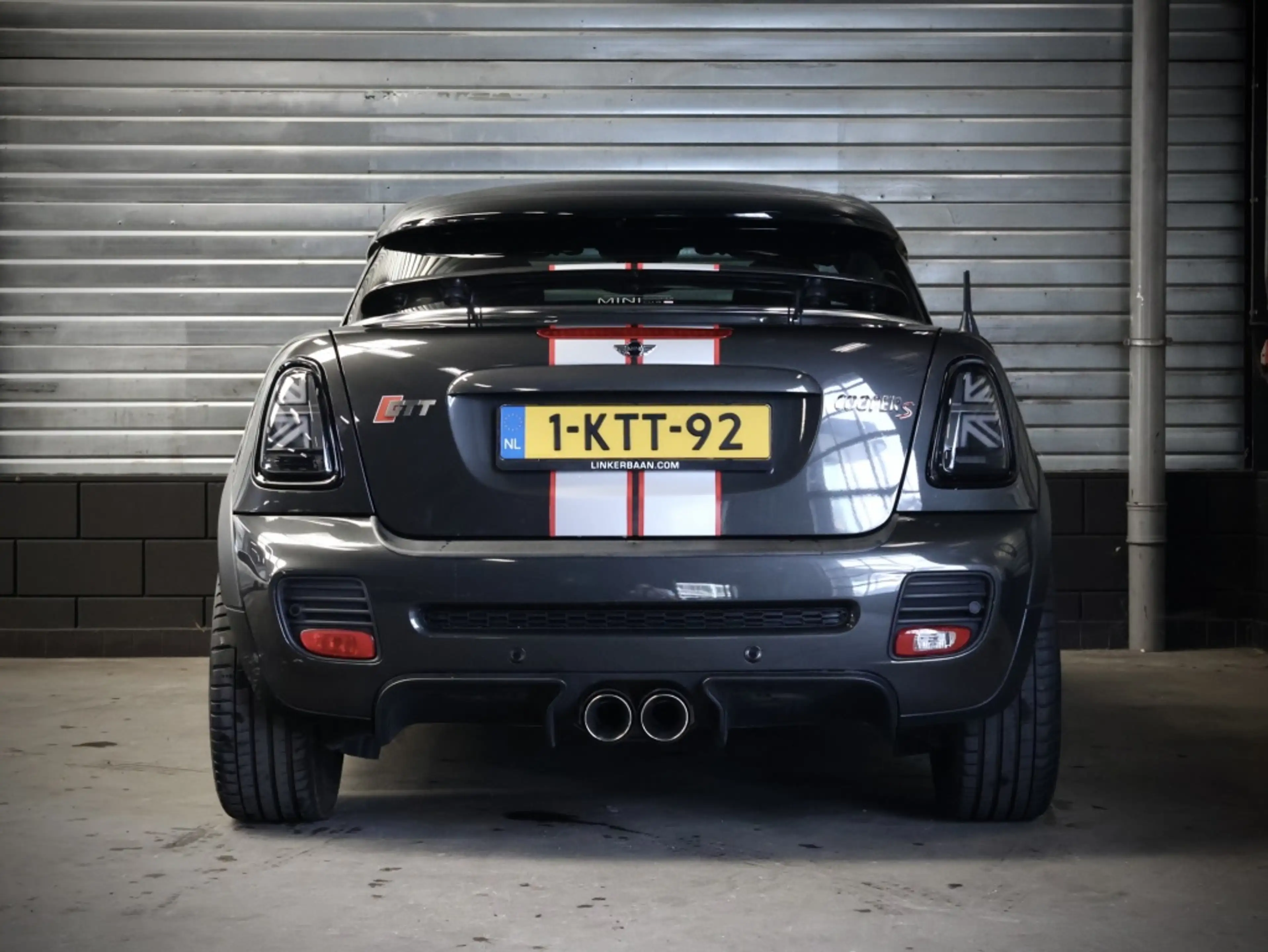 MINI Cooper S Coupe | Sport Button | 17 inch | Cruise Controle | Works — photo 9
