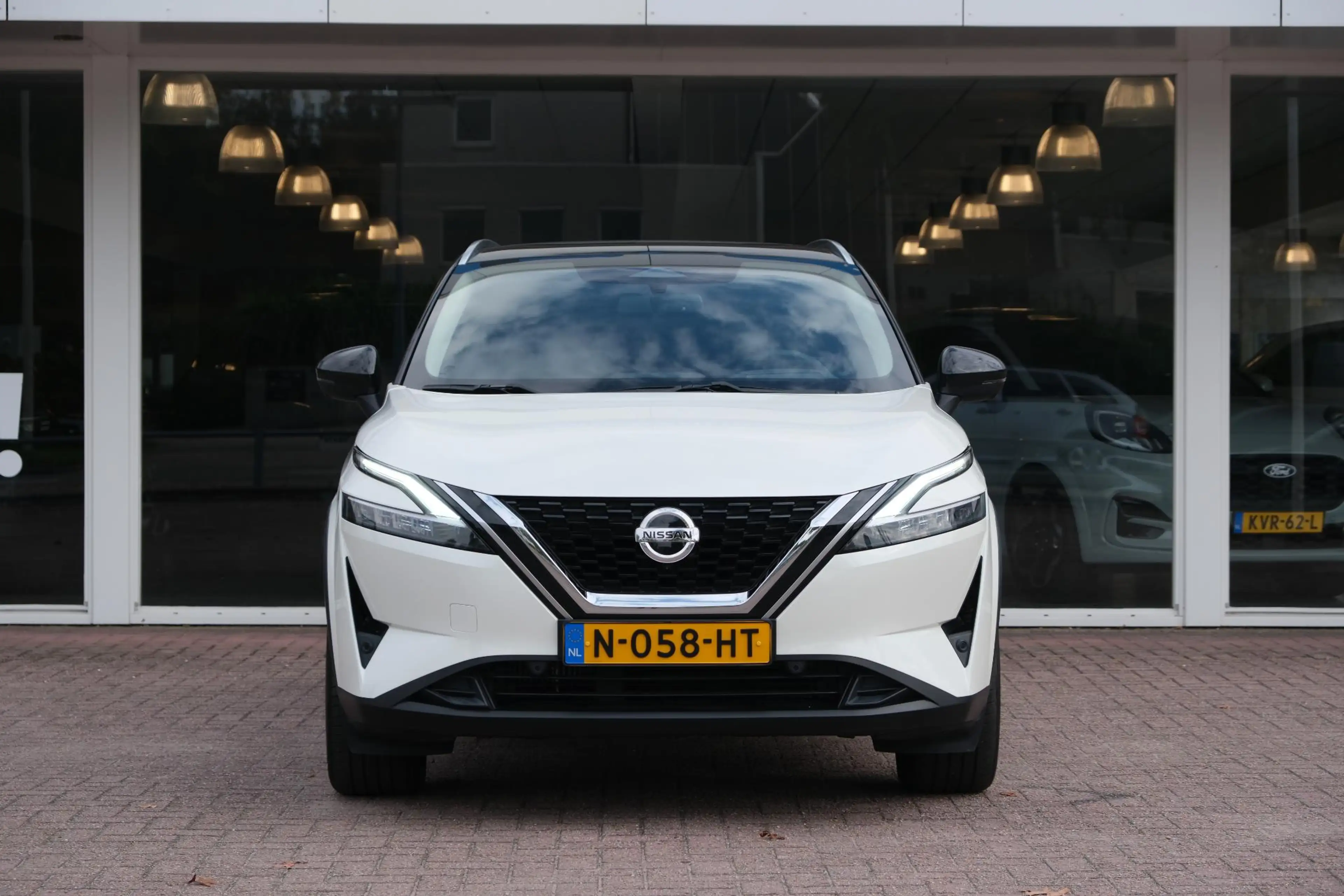 Nissan Qashqai 1.3 MHEV 158pk Xtronic Premiere Edition | Navi | P — photo 3