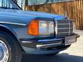 Mercedes-Benz 240 D W123 Diesel, Labradorblau, sehr gepflegt Azul - thumbnail 10