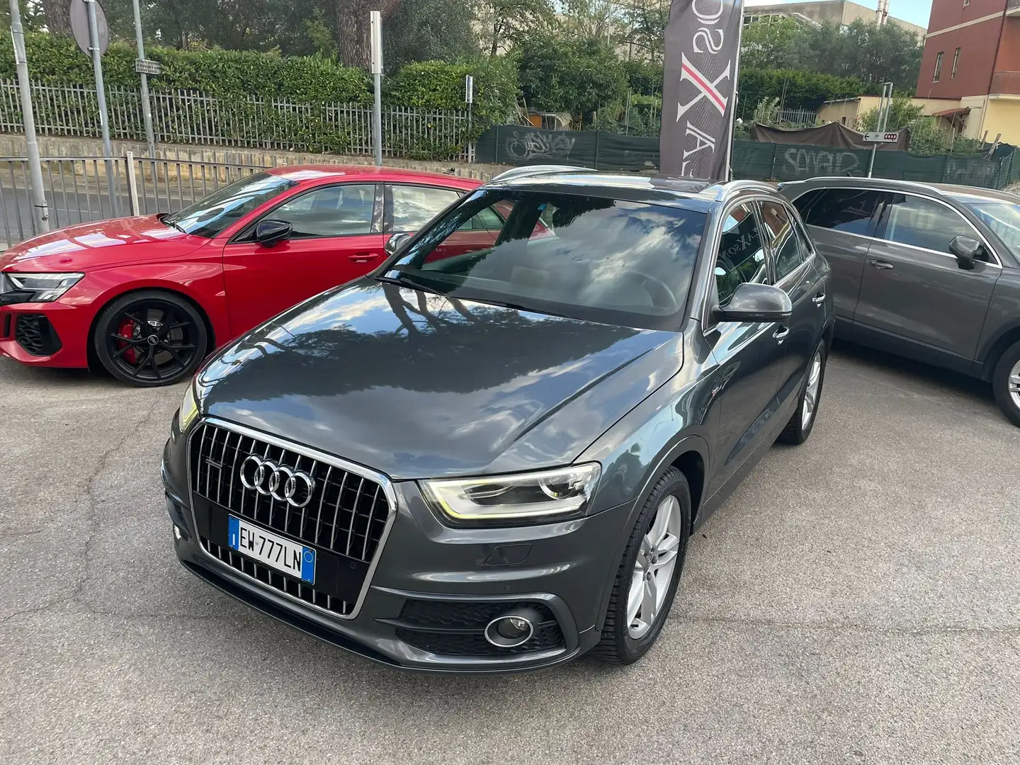 Audi Q3 Q3 2.0 tdi S line edition quattro 177cv s-tronic Grijs - 1