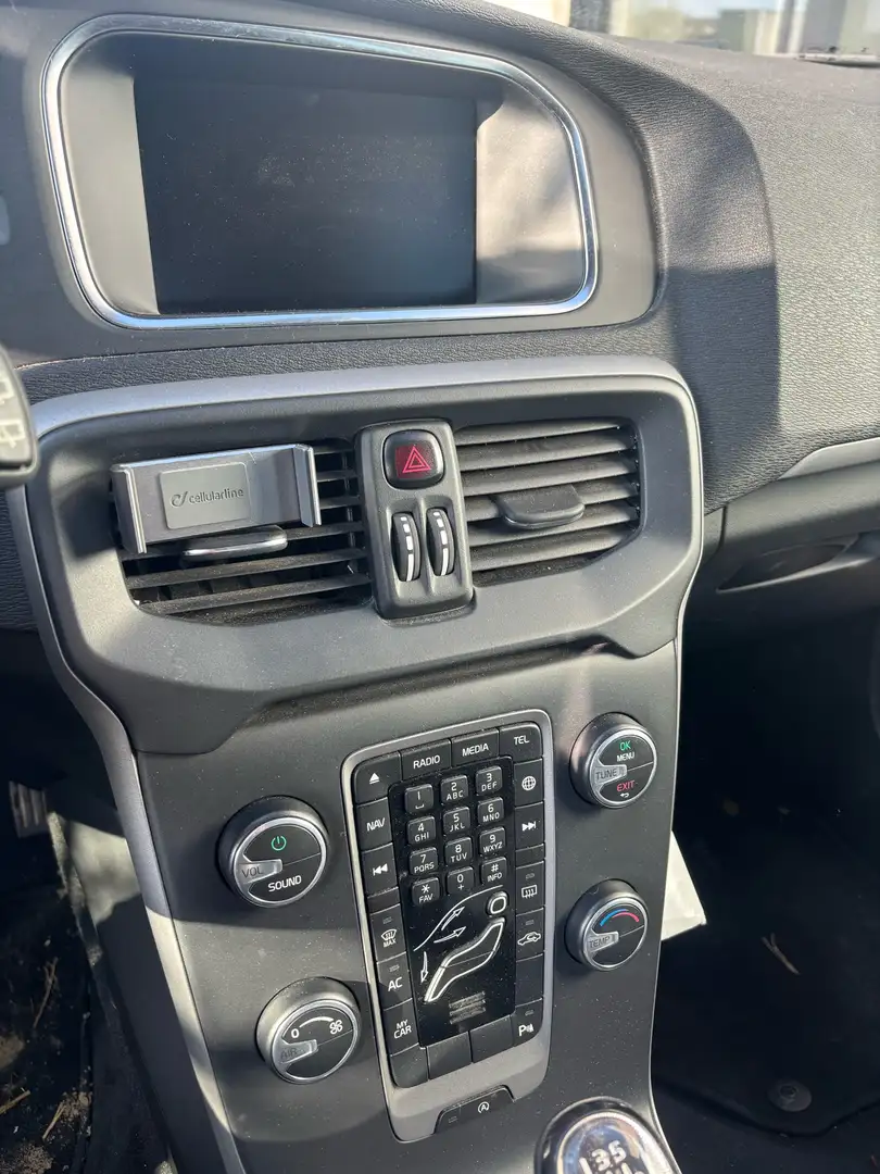 Volvo V40 D2 Kinetic - 2