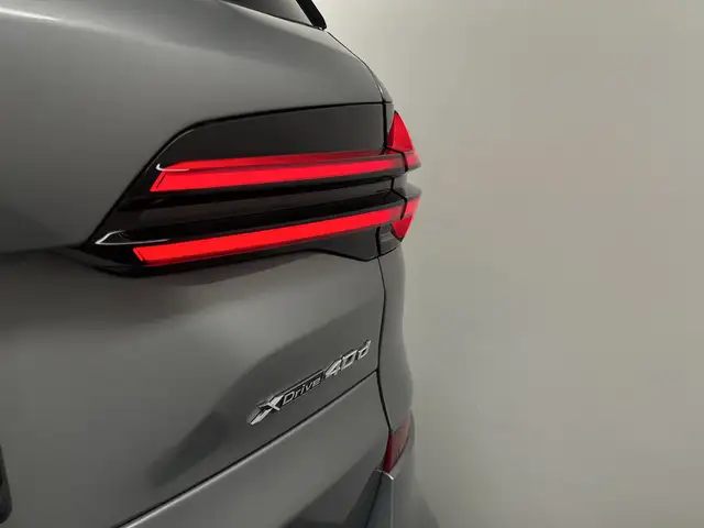 BMW X5 view 13