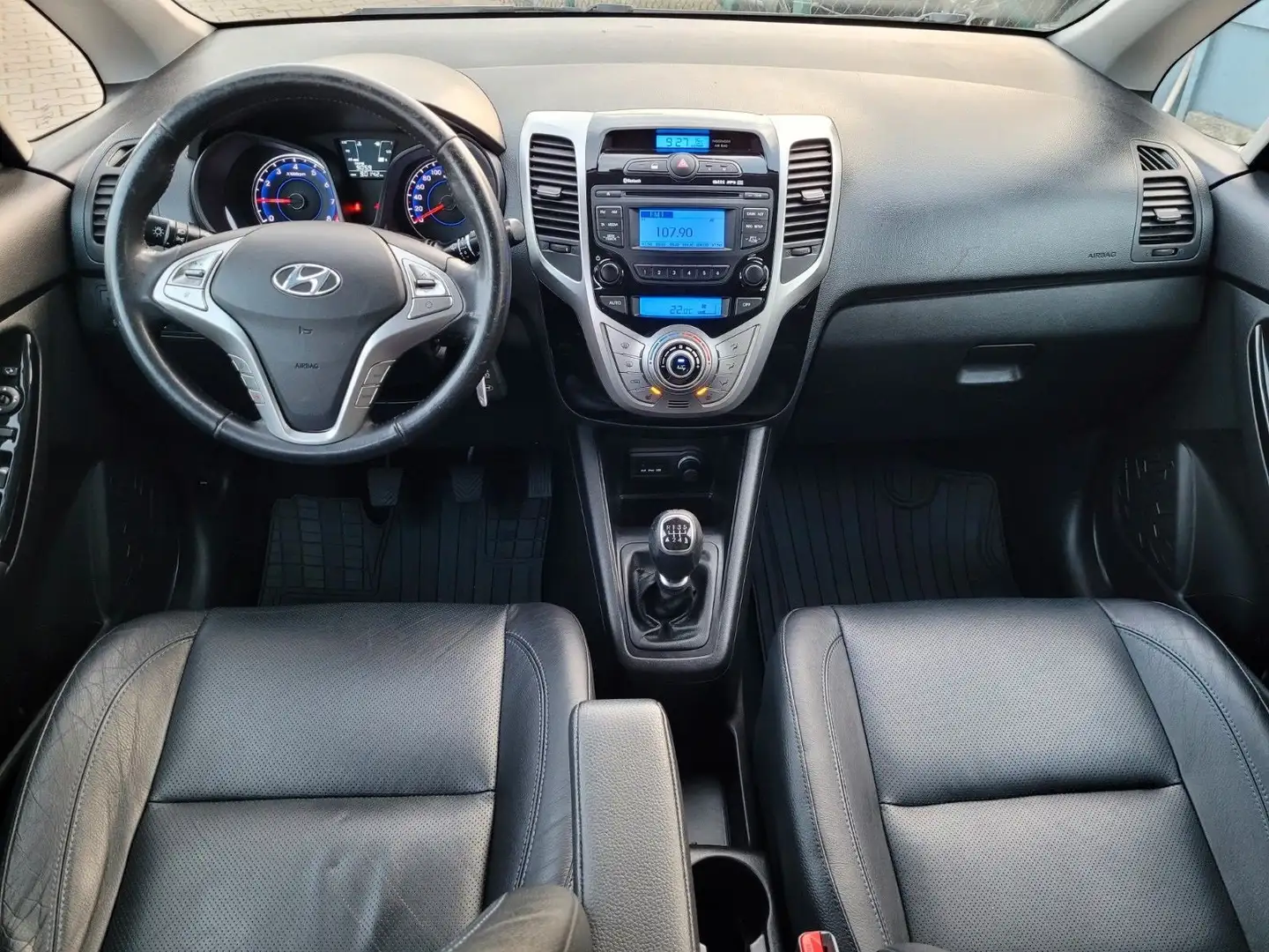 Hyundai iX20 Silber - 2