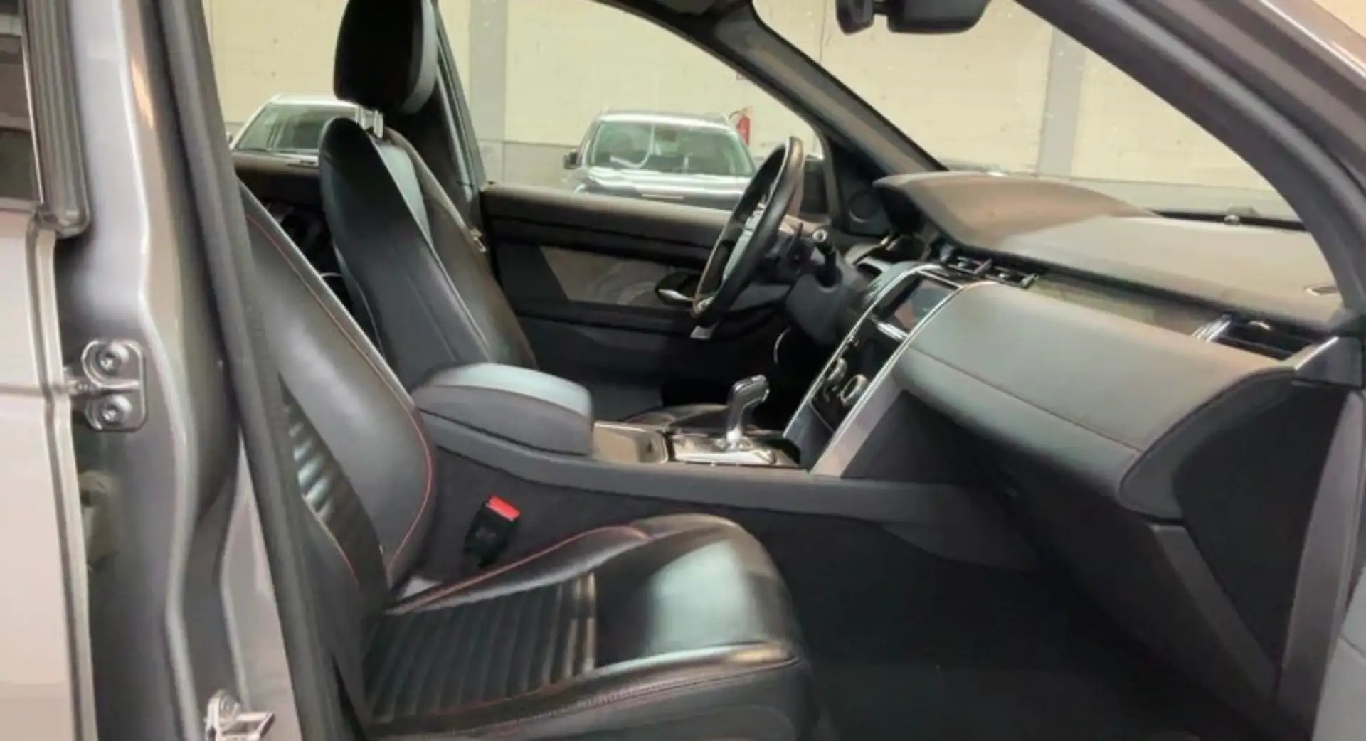 Land Rover Discovery Sport Discovery Sport 2.0D I4-L.Flw 150 CV AWD Auto R-Dy Grigio - 2