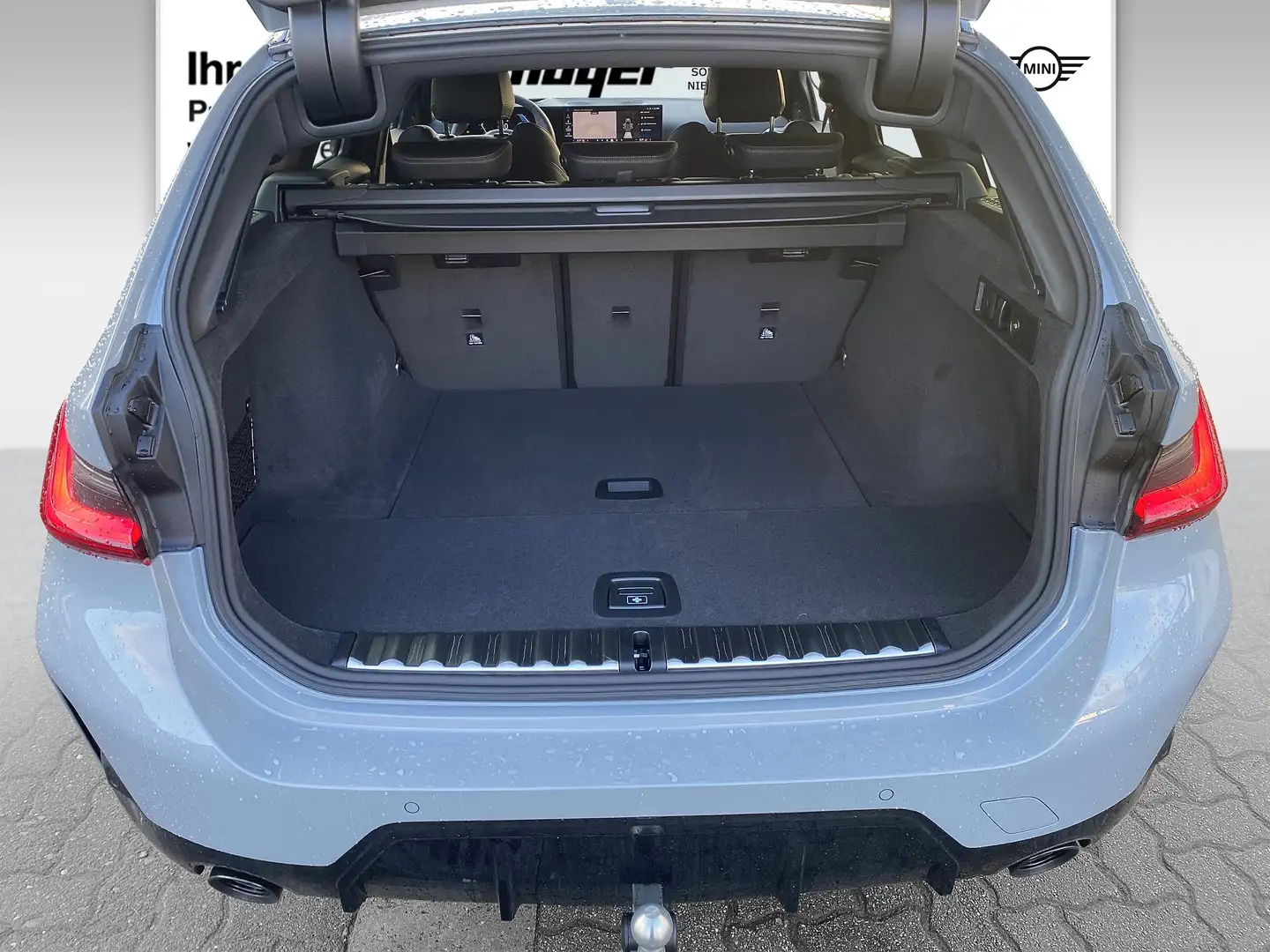 BMW 320 d xDrive M Sportpaket Pro AHK LED Head-Up Grau - 2